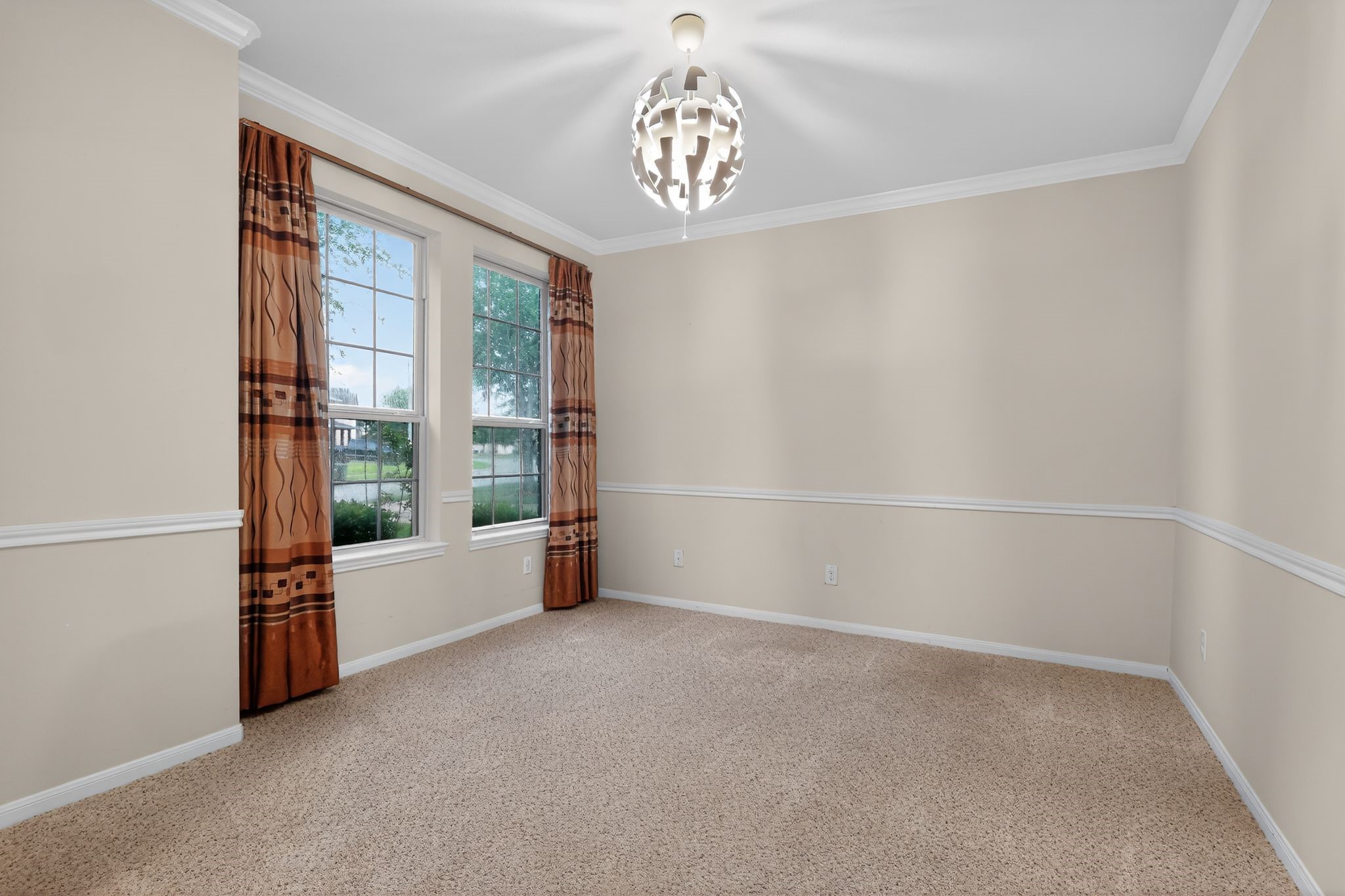 Dining room or extra family room
