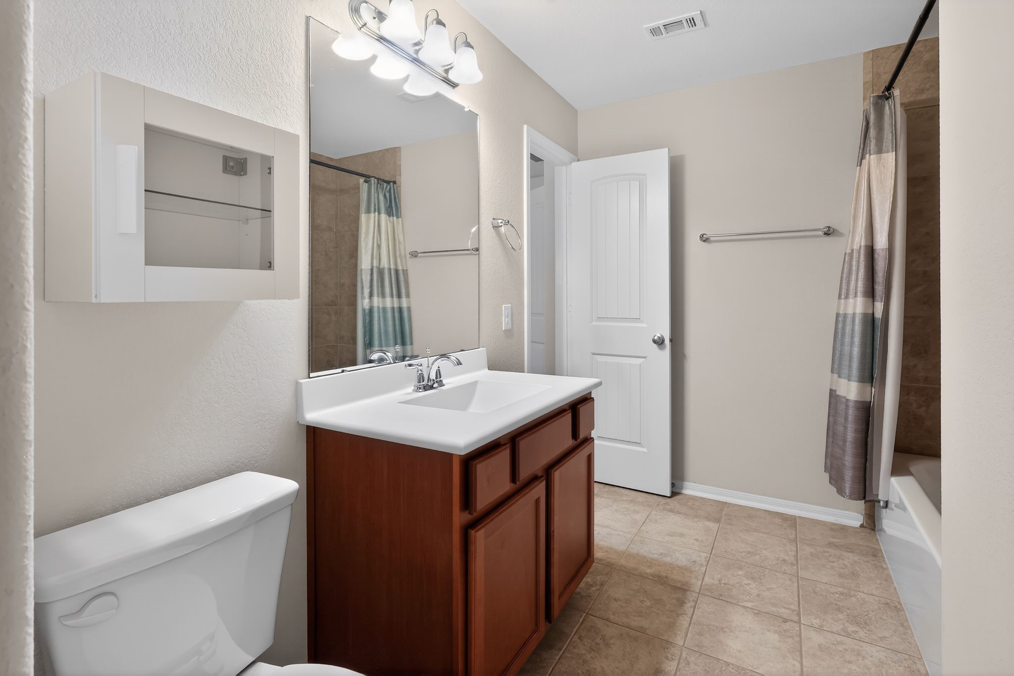 Guest bath