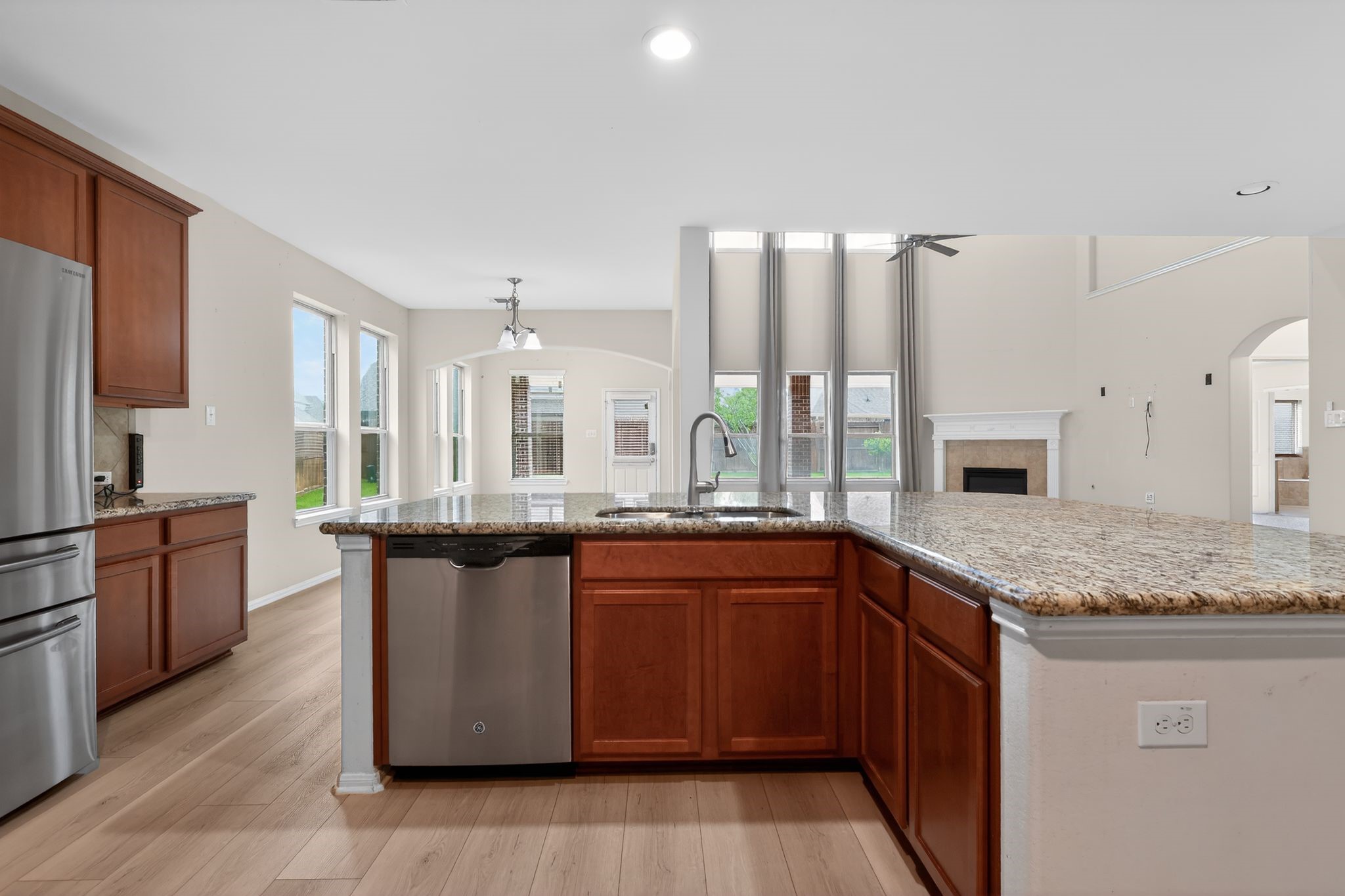 2608 Holbrook Springs Lane, League City, TX 77573