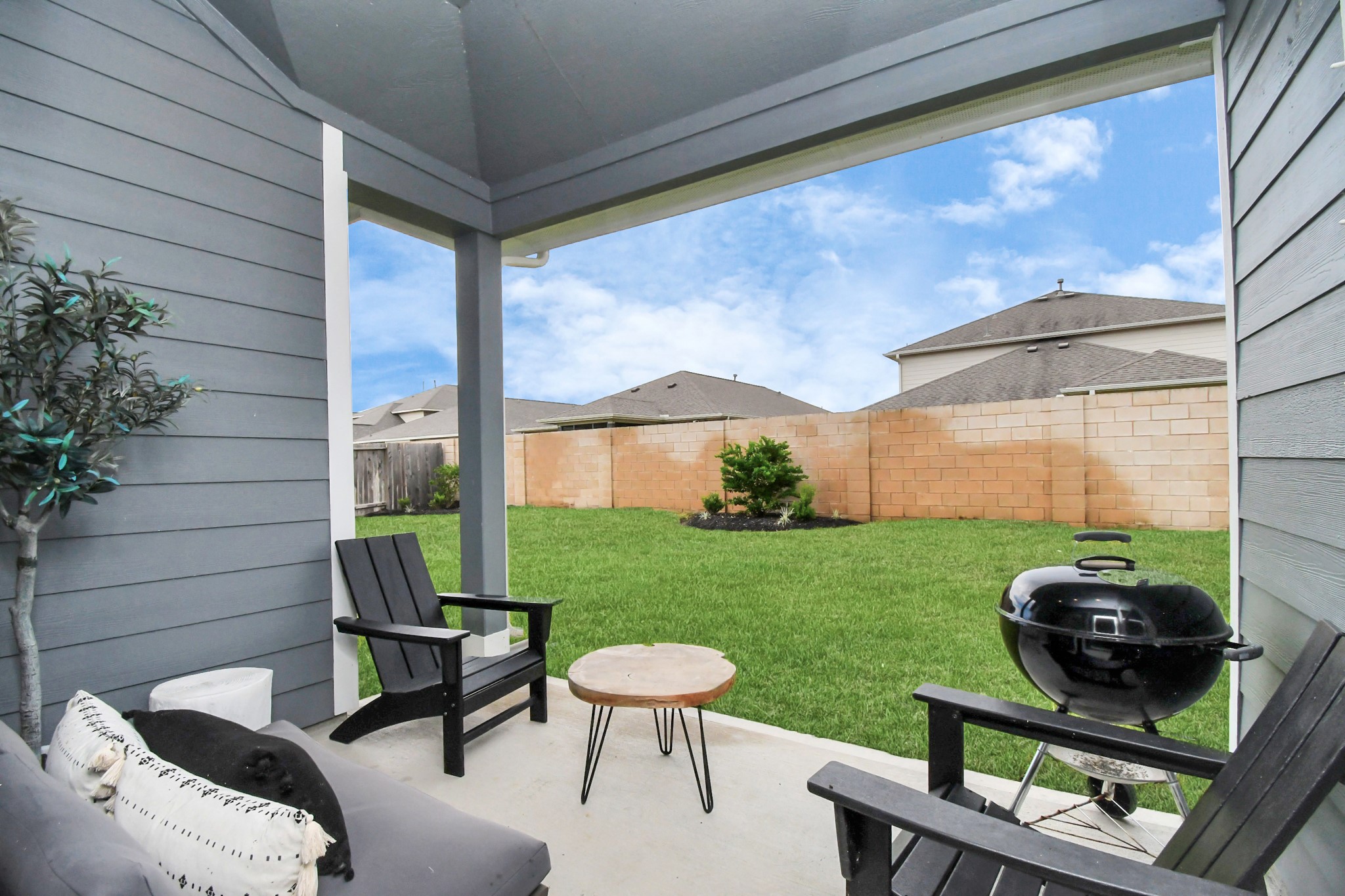 10642 Cascade Creek Drive, Rosharon, TX 77583