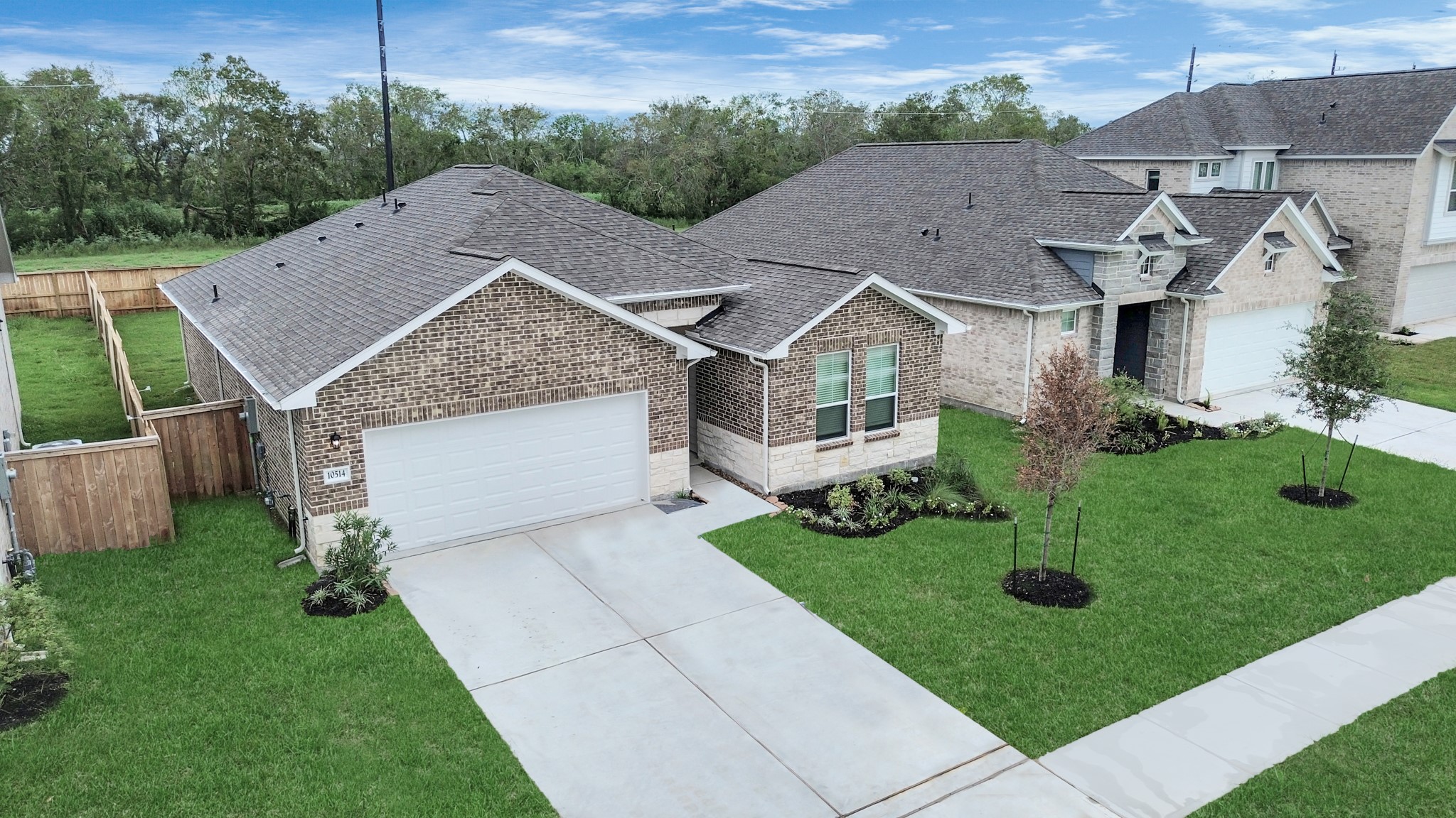 10642 Cascade Creek Drive, Rosharon, TX 77583