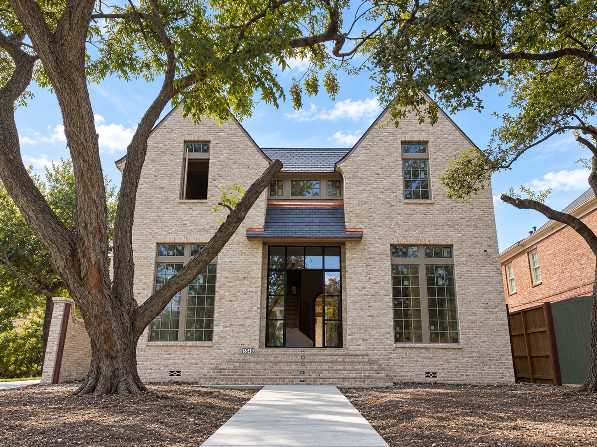 6546 Westchester Avenue, West University Place, TX 77005
