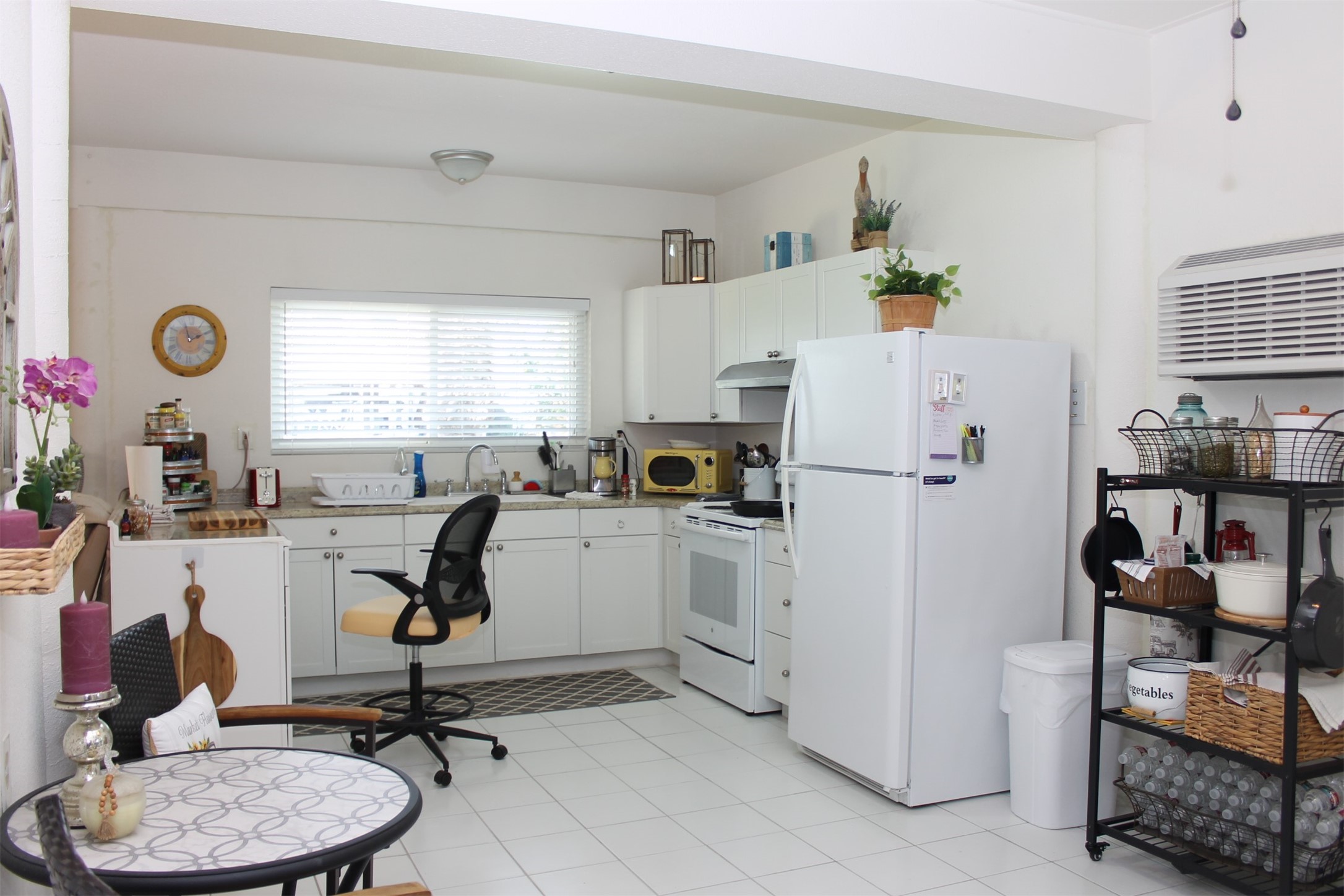 88 Tarpon Street, Bayou Vista, TX 77563