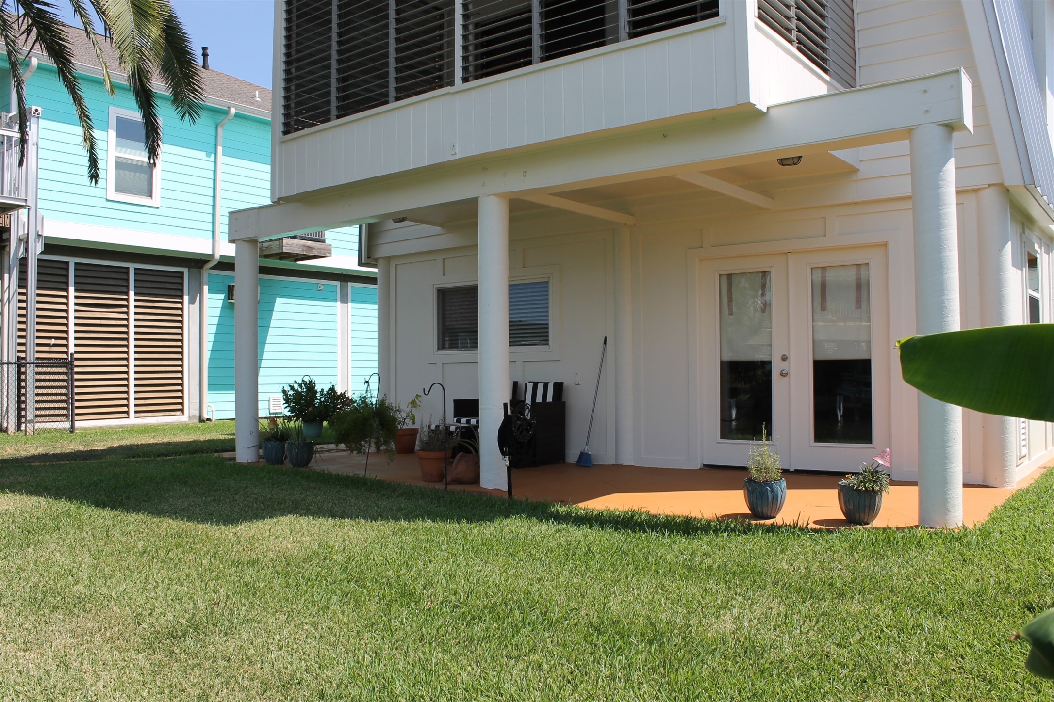 88 Tarpon Street, Bayou Vista, TX 77563