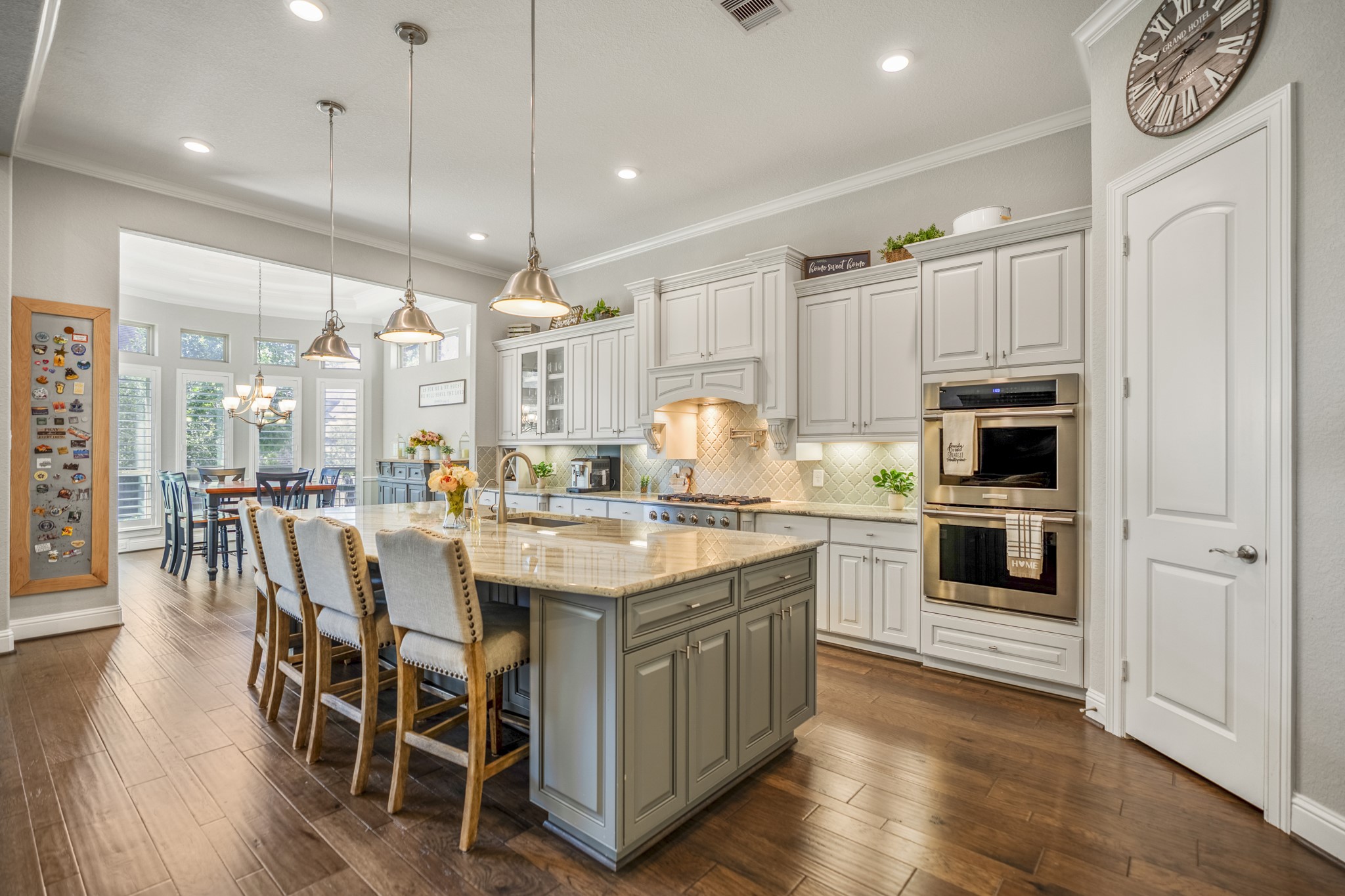 219 Chirping Squirrel Court, Pinehurst, TX 77362