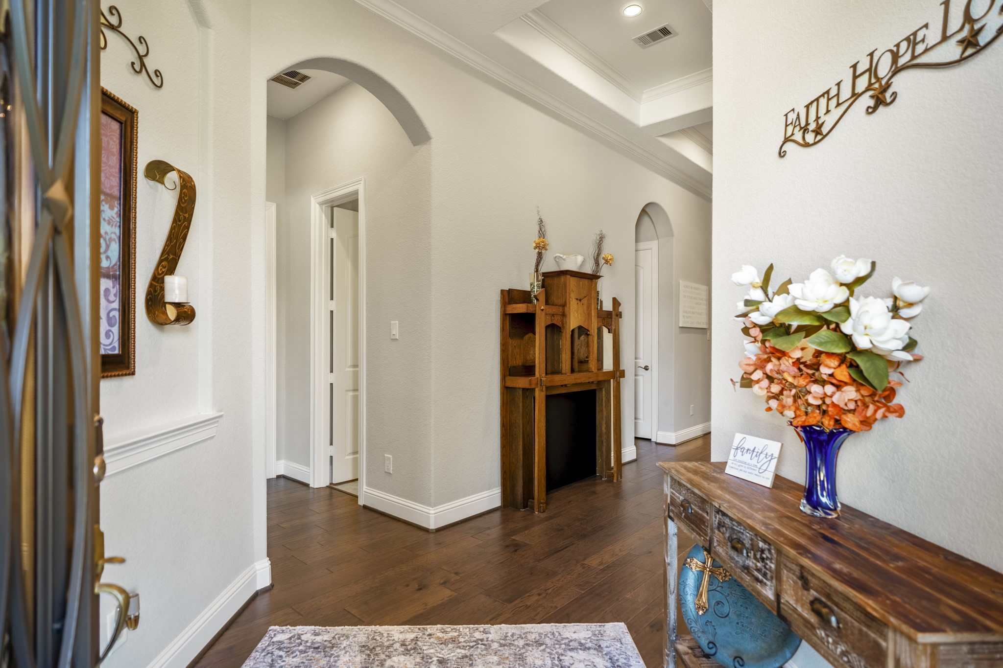 219 Chirping Squirrel Court, Pinehurst, TX 77362