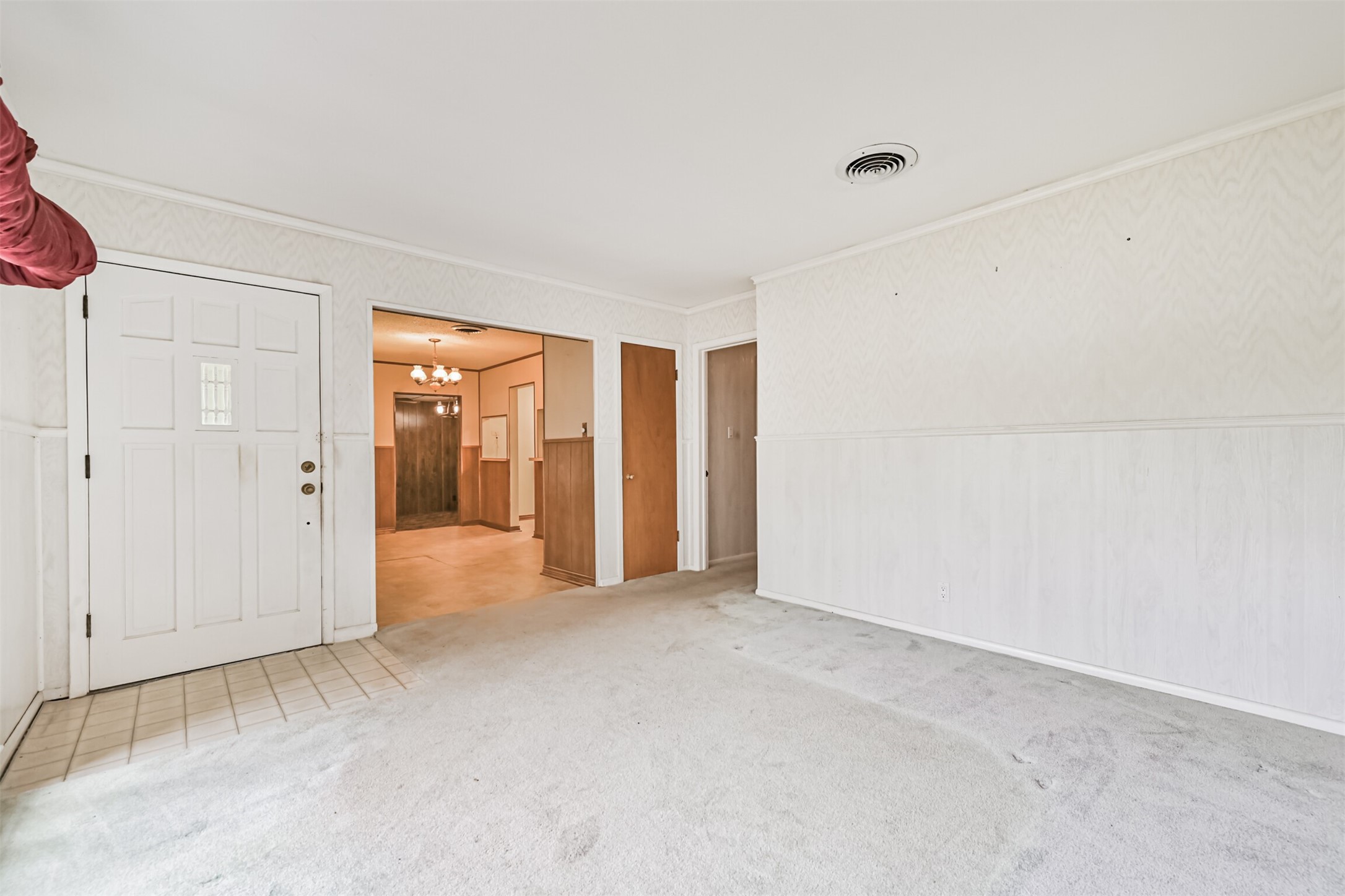 128 Forest Oaks Lane, Lake Jackson, TX 77566