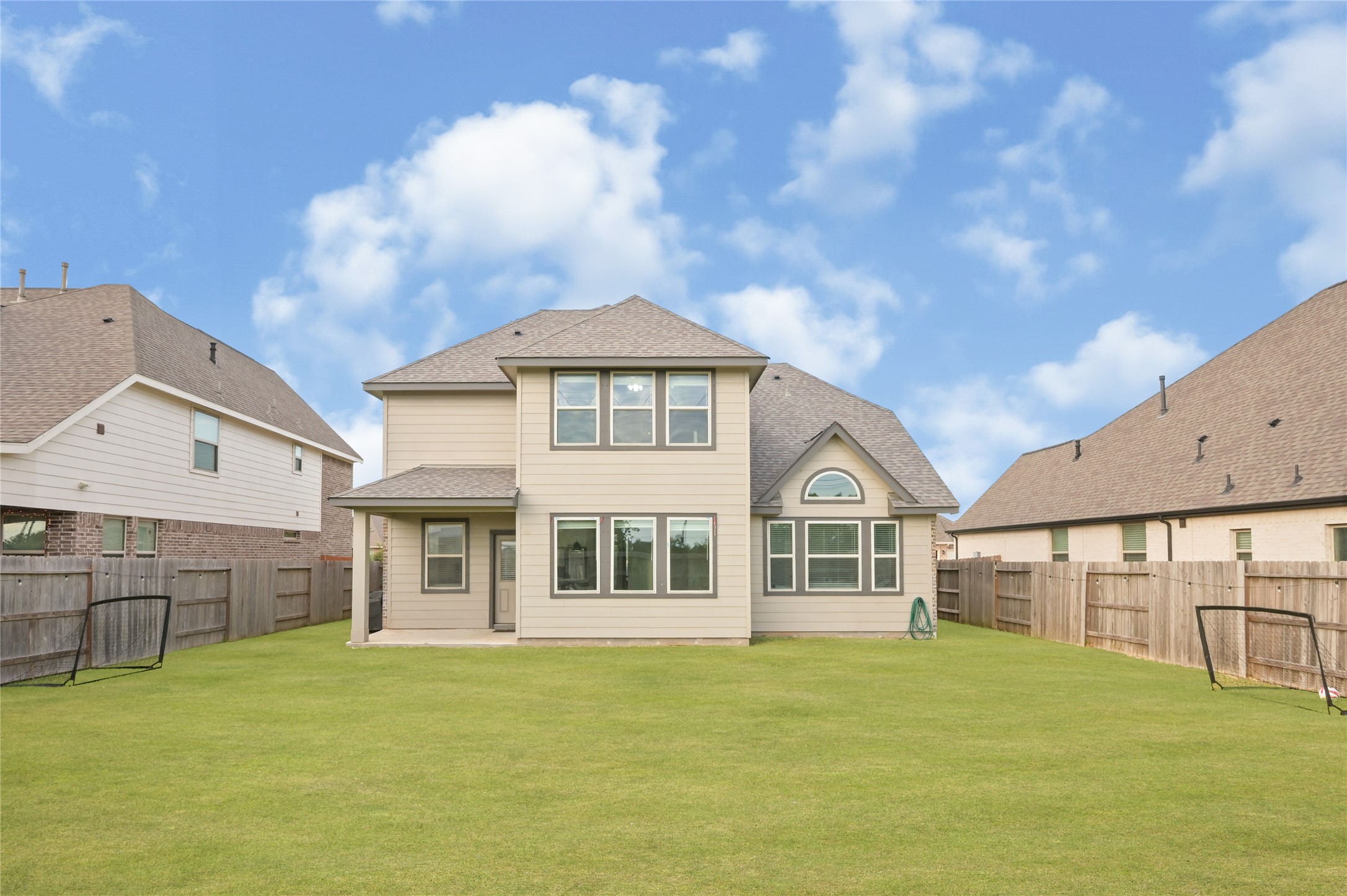 7726 Wrightwood Drive, Pasadena, TX 77505