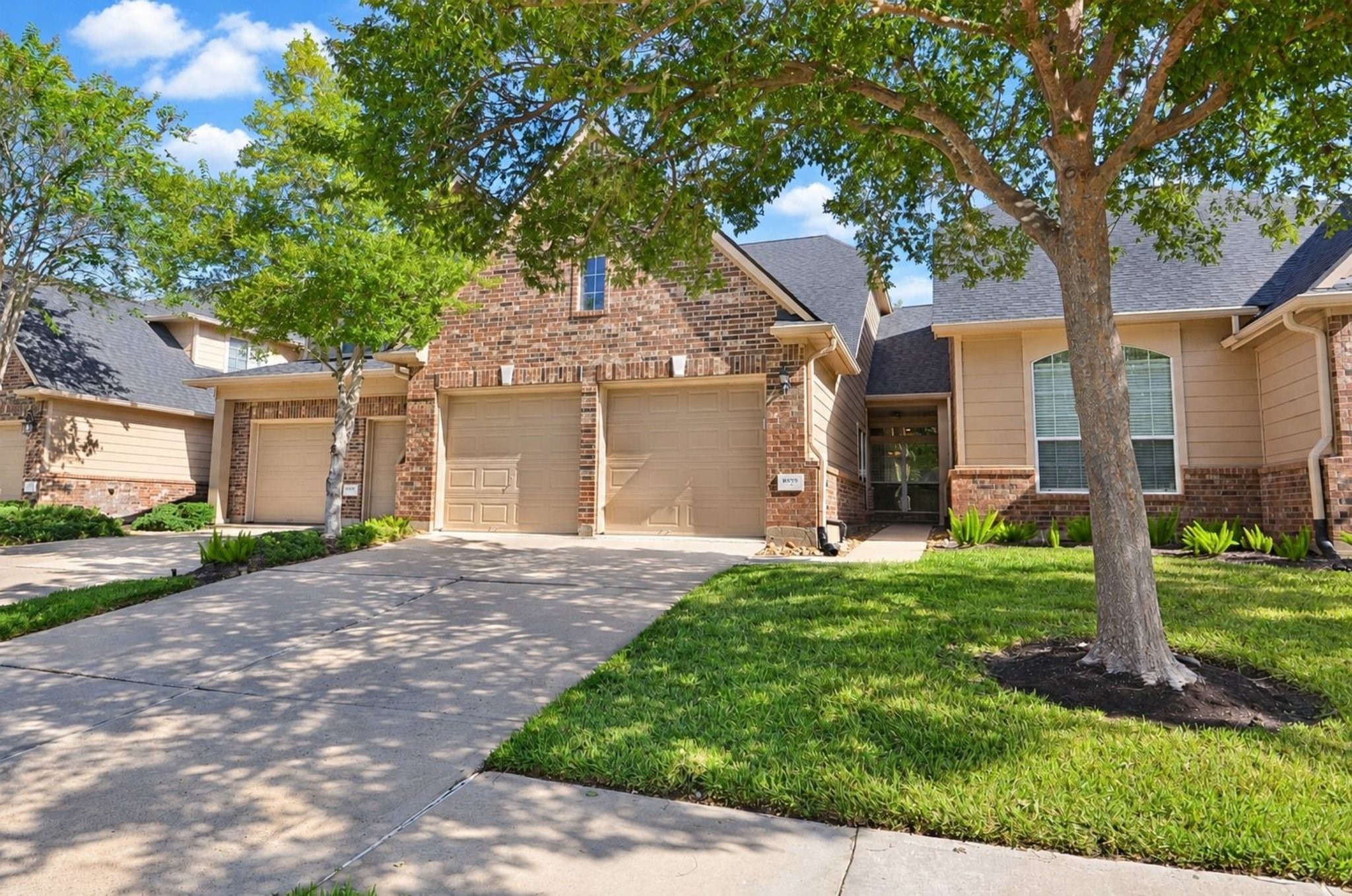 8959 Silent Willow Lane, Sugar Land, TX 77479