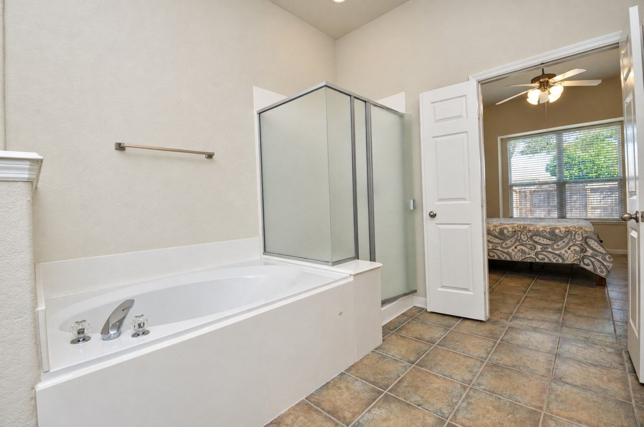 8959 Silent Willow Lane, Sugar Land, TX 77479
