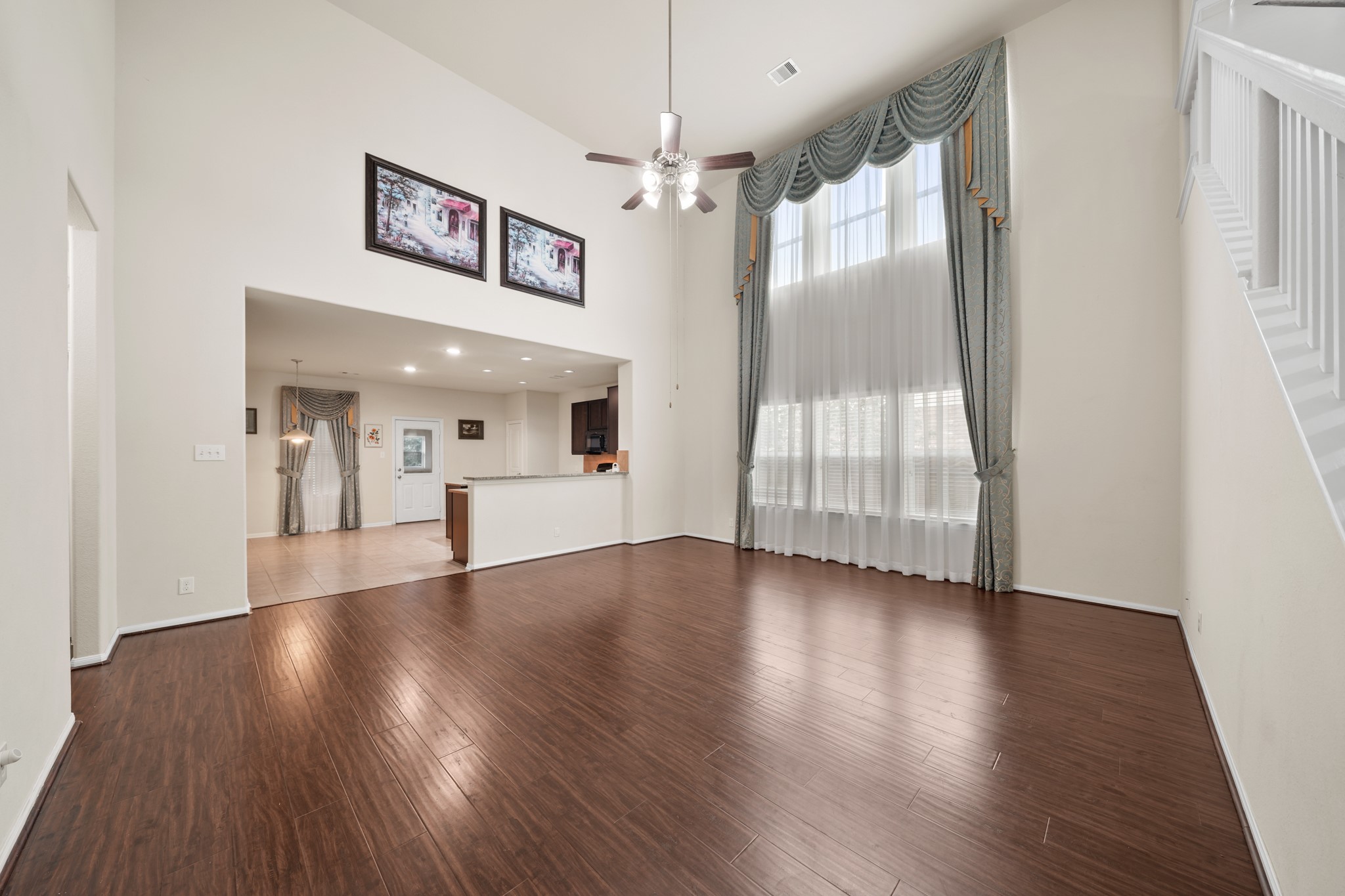 8306 Sunstone Court, Texas City, TX 77591
