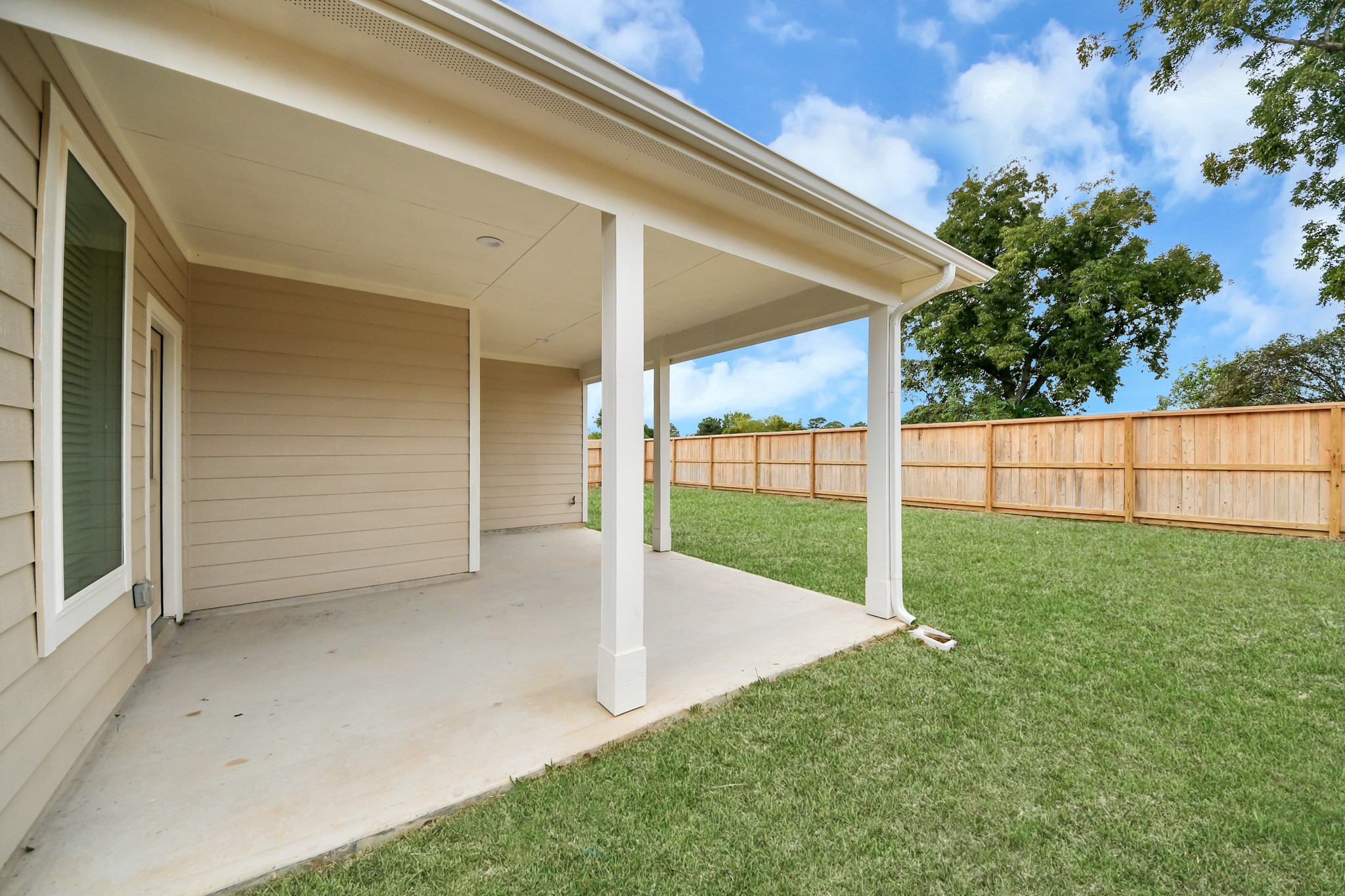 26363 Viva Drive, Magnolia, TX 77355
