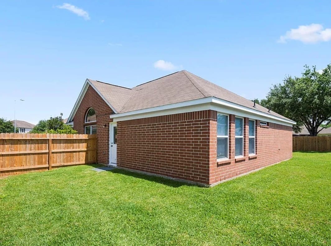 9714 Rich Mountain Court, Humble, TX 77396