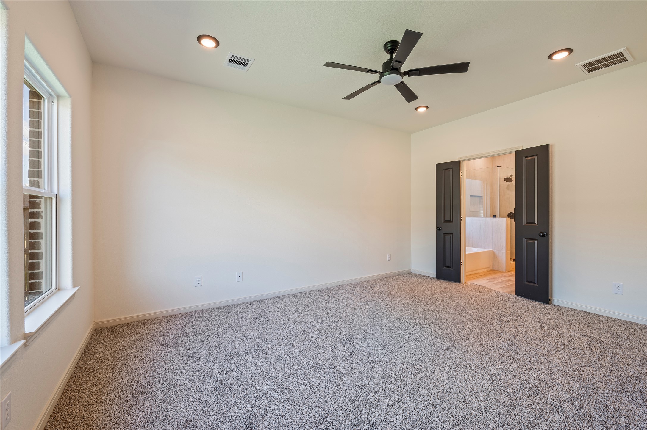 15226 Water Oak Way, Santa Fe, TX 77517