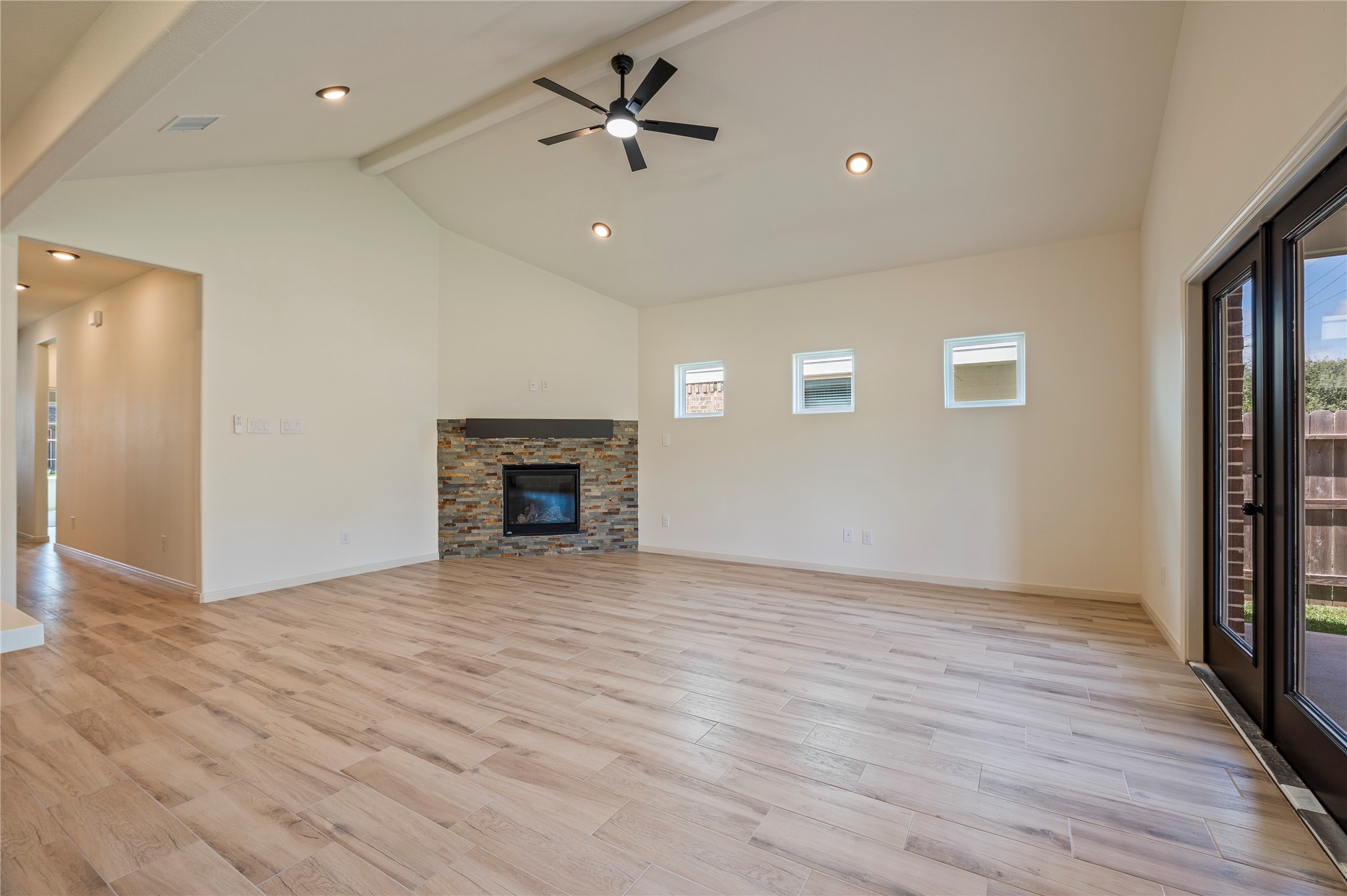 15226 Water Oak Way, Santa Fe, TX 77517