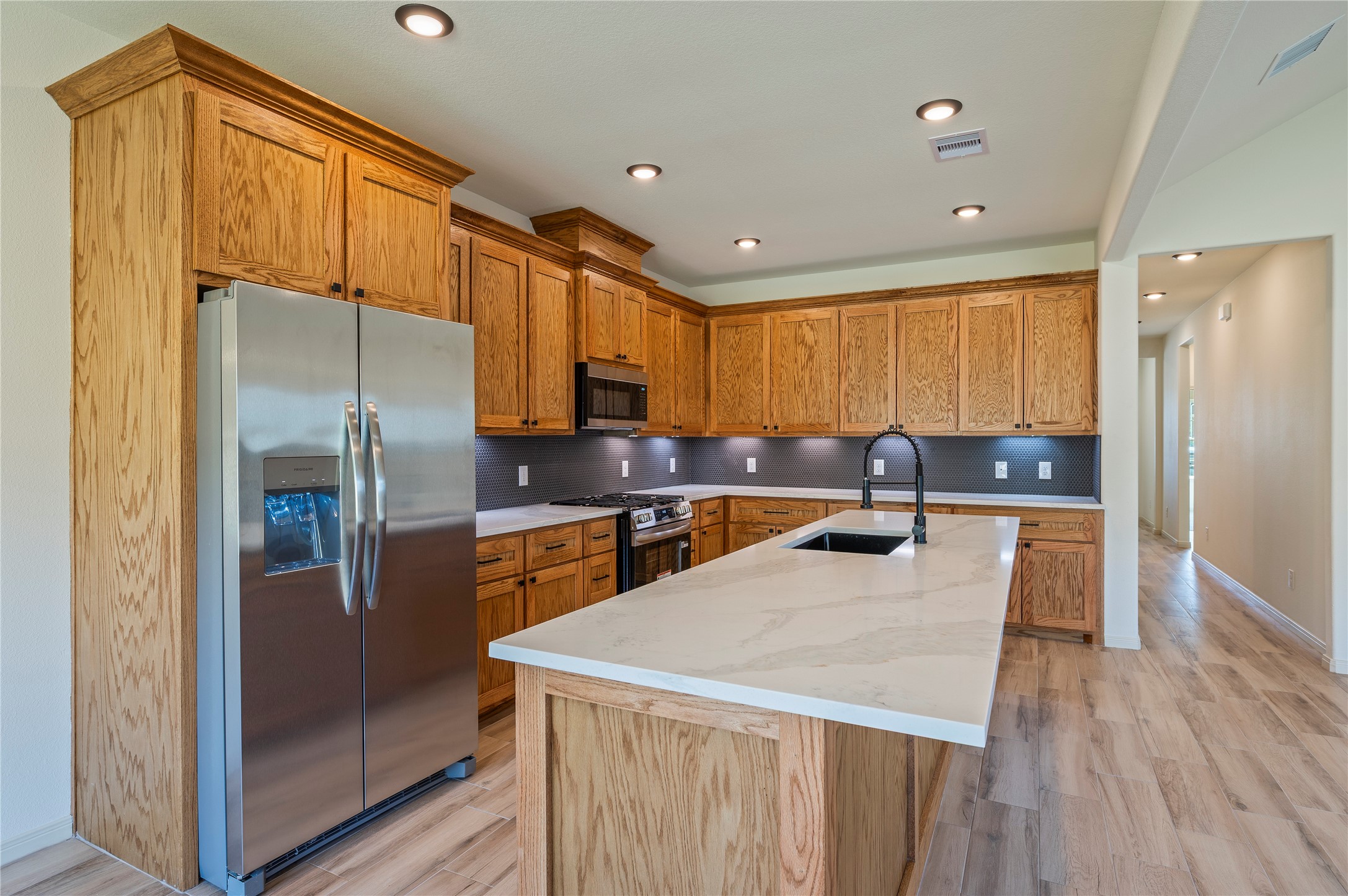 15226 Water Oak Way, Santa Fe, TX 77517
