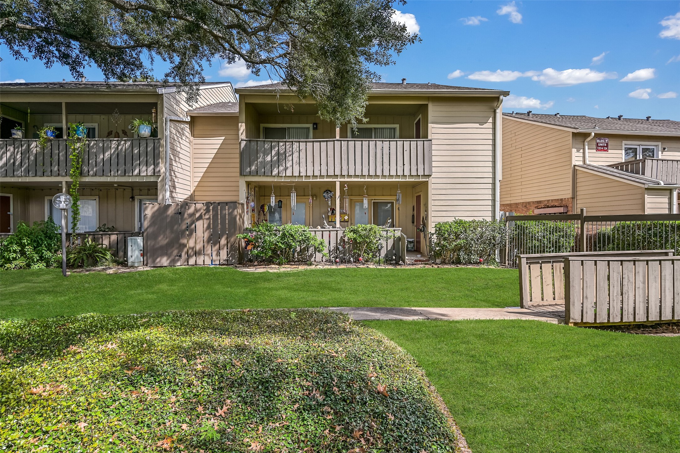 Welcome to Covered Bridge Condominiums in Northwest Houston! This second-floor, 2-bedroom, 2-bath condo offers 1,298 square feet of living space, a spacious covered balcony & access to community amenities, including 2 swimming pools & a clubhouse. Mature trees shade the landscaped grounds.