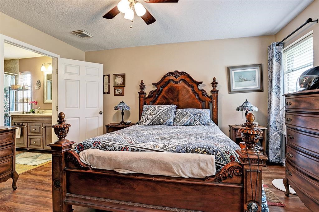 9028 Fm 2004 Road, Santa Fe, TX 77510
