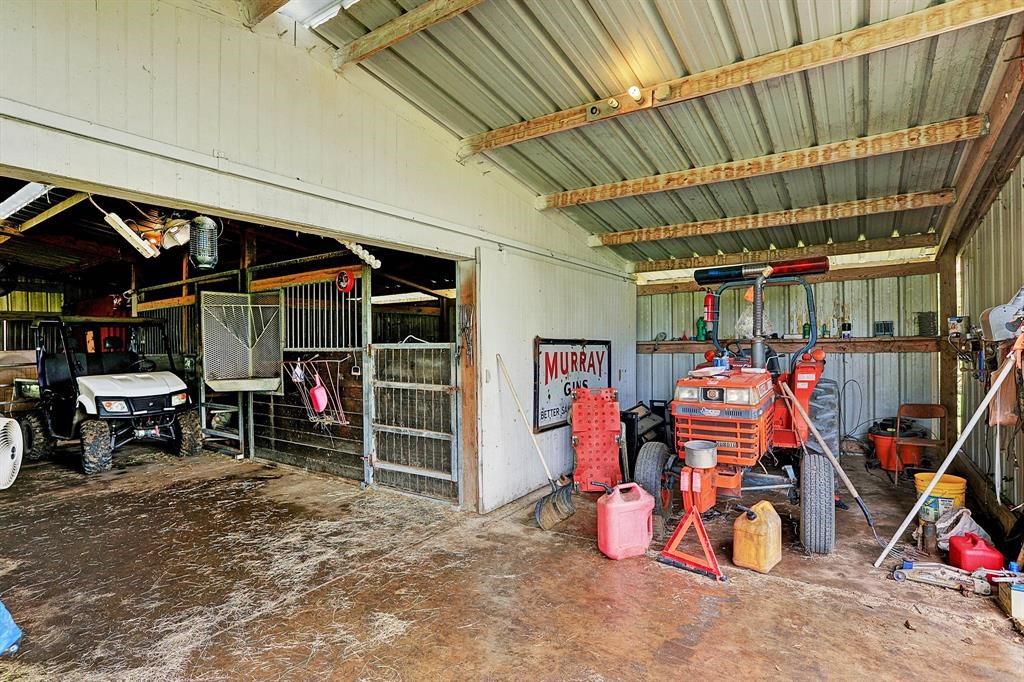9028 Fm 2004 Road, Santa Fe, TX 77510