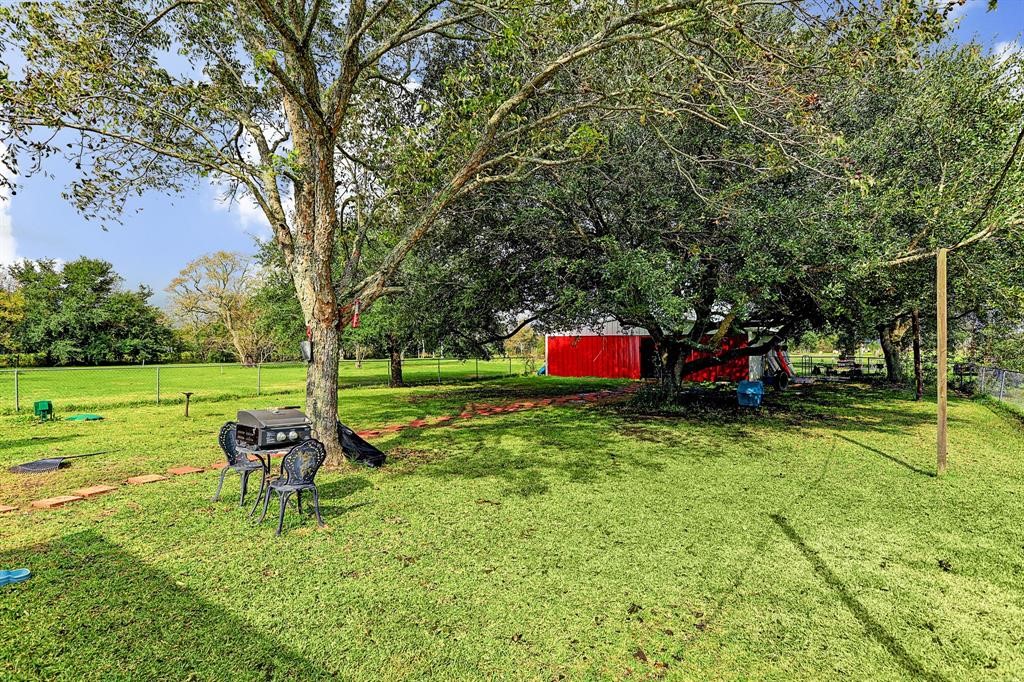 9028 Fm 2004 Road, Santa Fe, TX 77510
