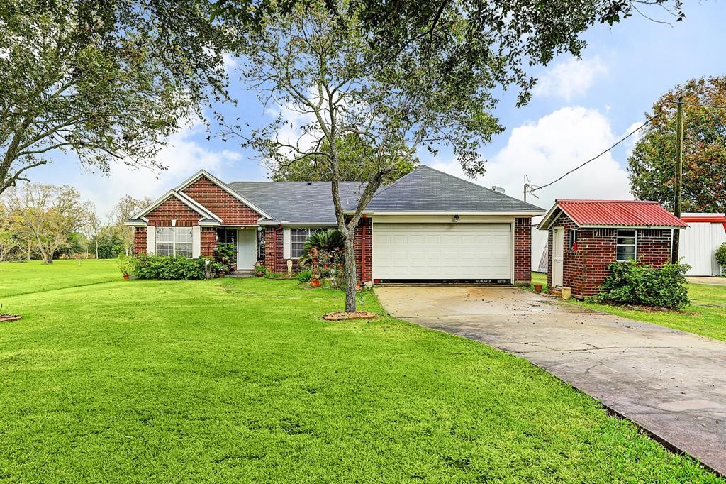 9028 Fm 2004 Road, Santa Fe, TX 77510