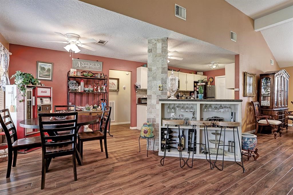 9028 Fm 2004 Road, Santa Fe, TX 77510