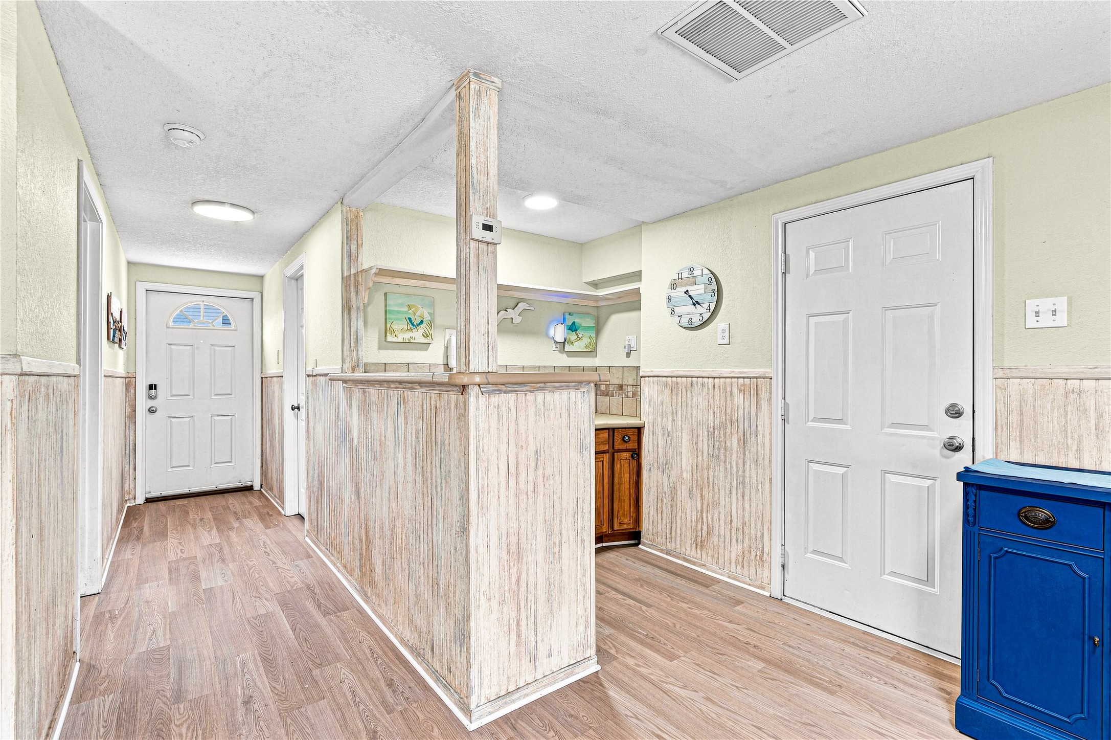 19 N Sandpiper Street, La Marque, TX 77568