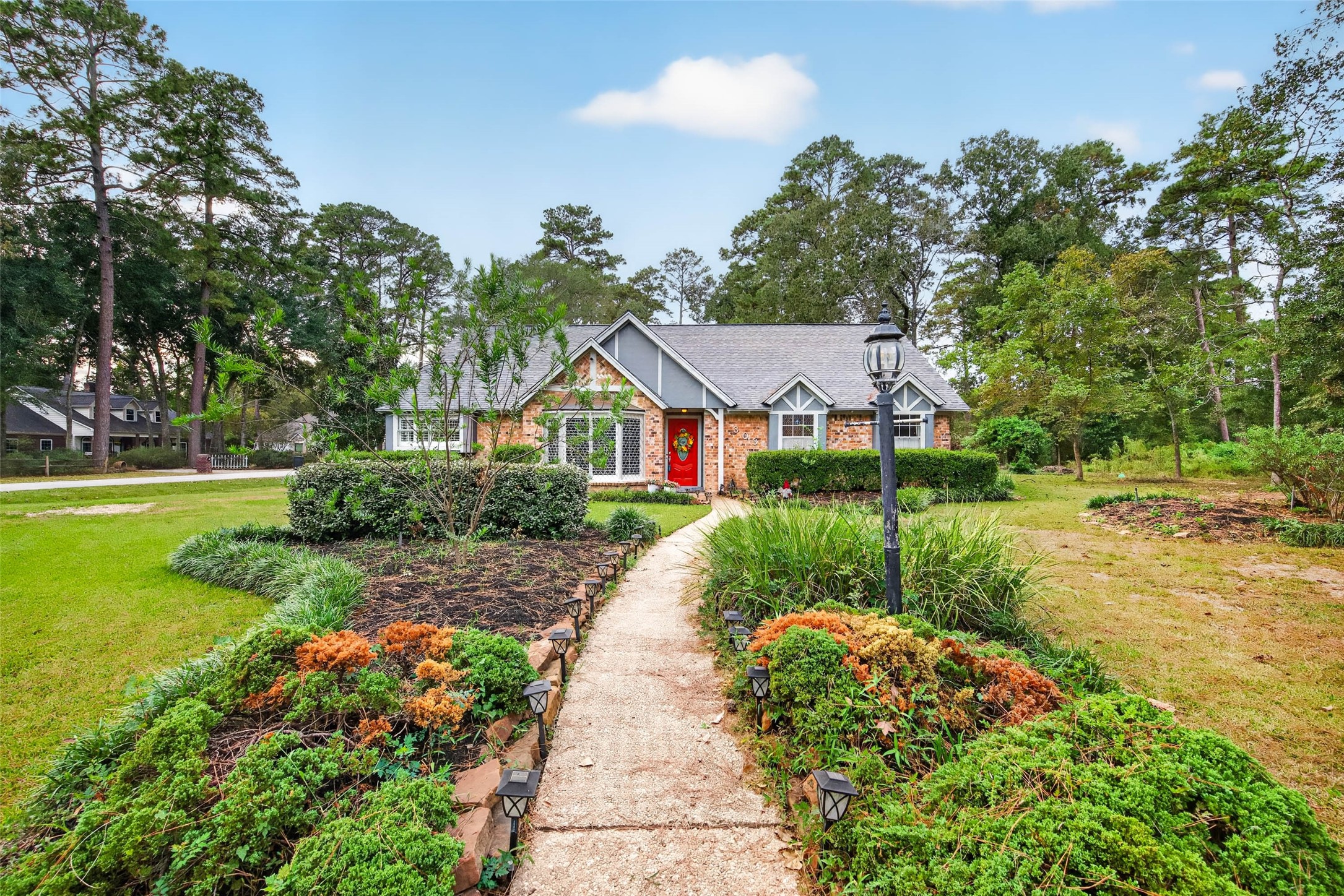 303 Springwood Street, New Caney, TX 77357 303 Springwood Street, New Caney, TX 77357
