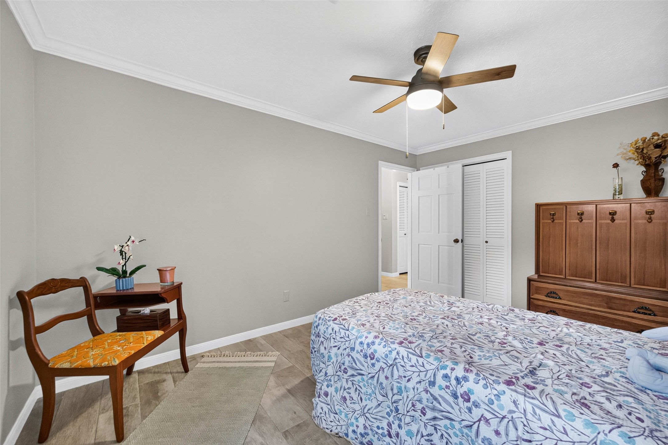 303 Springwood Street, New Caney, TX 77357
