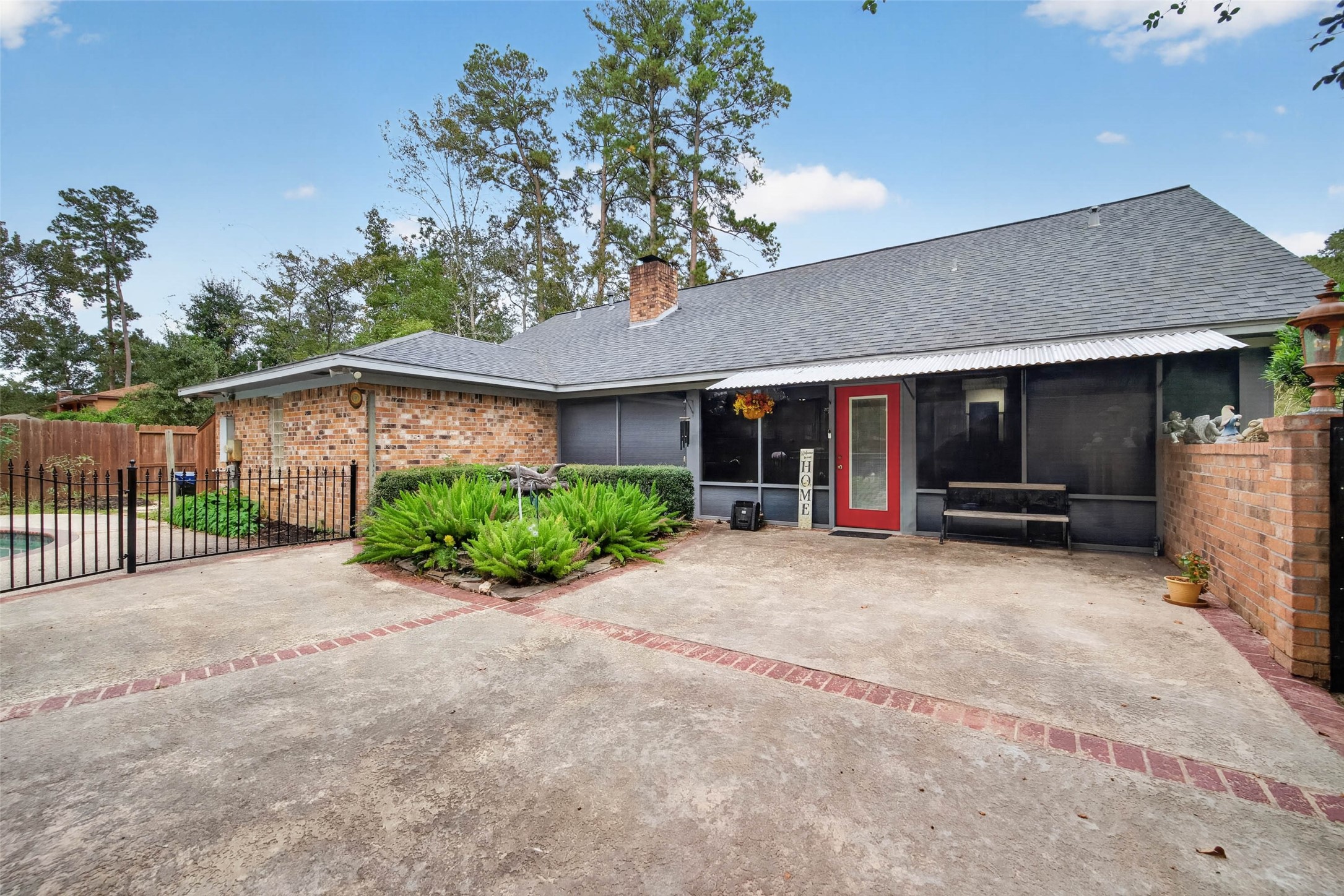 303 Springwood Street, New Caney, TX 77357 303 Springwood Street, New Caney, TX 77357