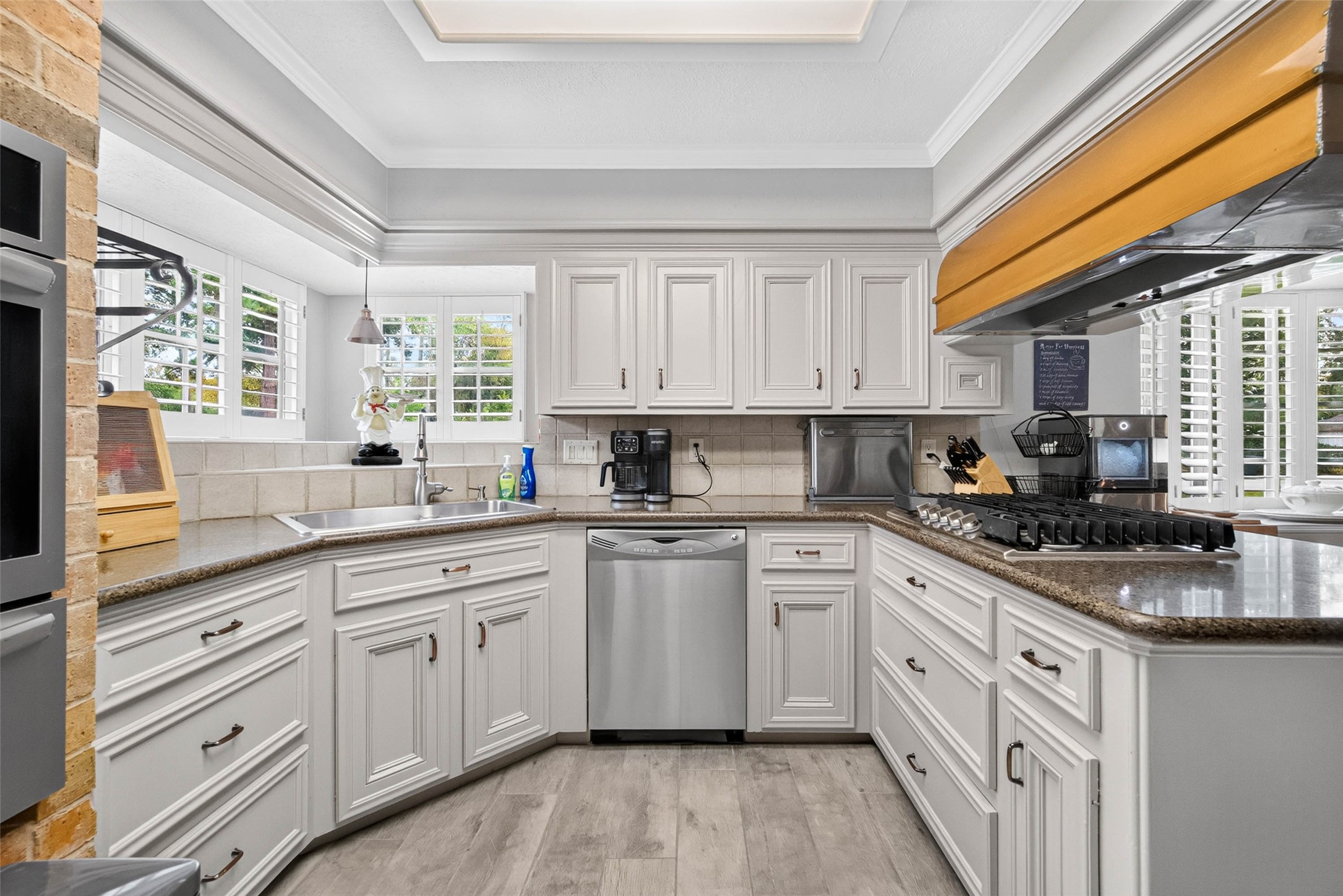 303 Springwood Street, New Caney, TX 77357
