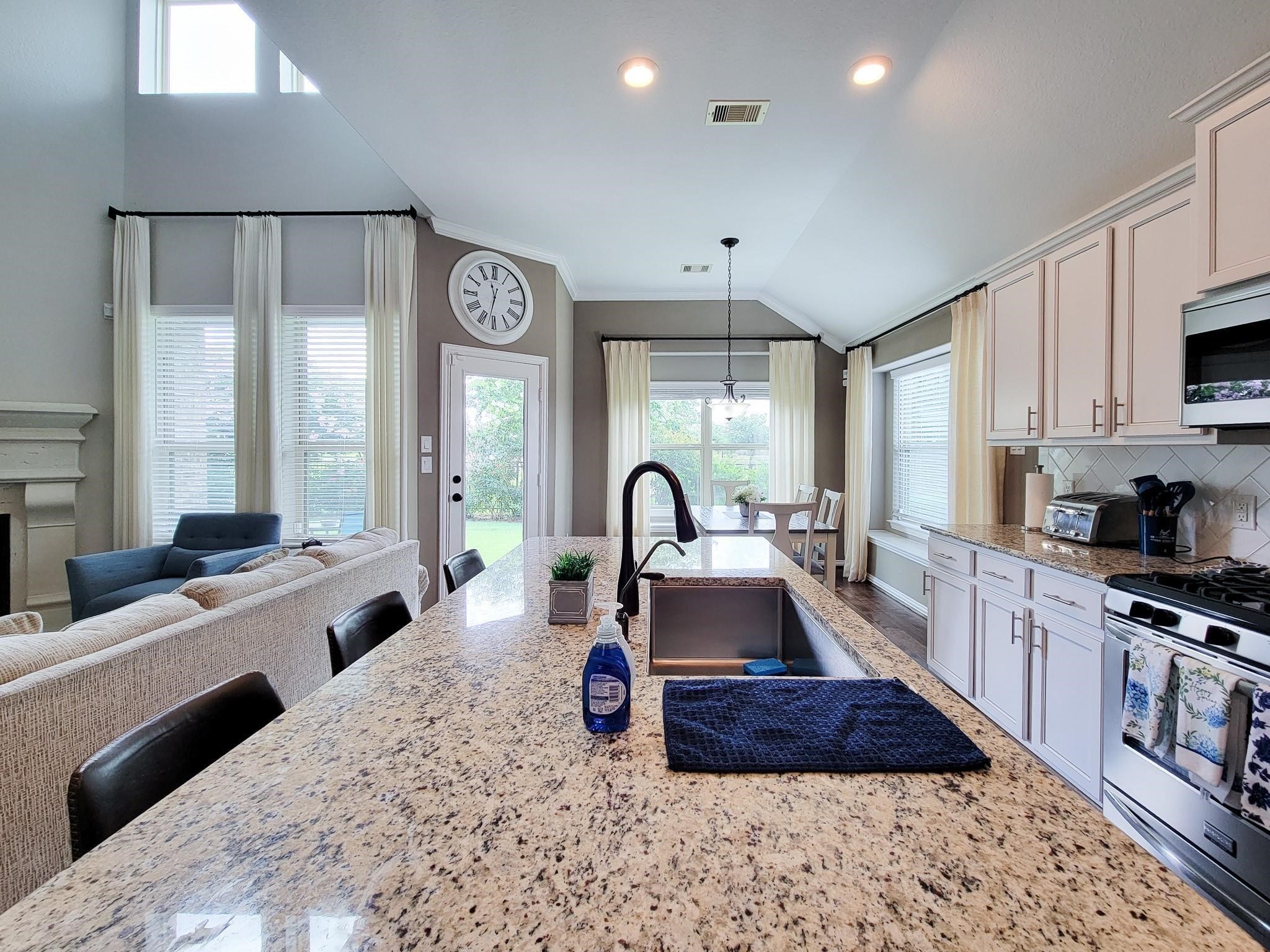 22902 Henderson Row Drive, Richmond, TX 77469