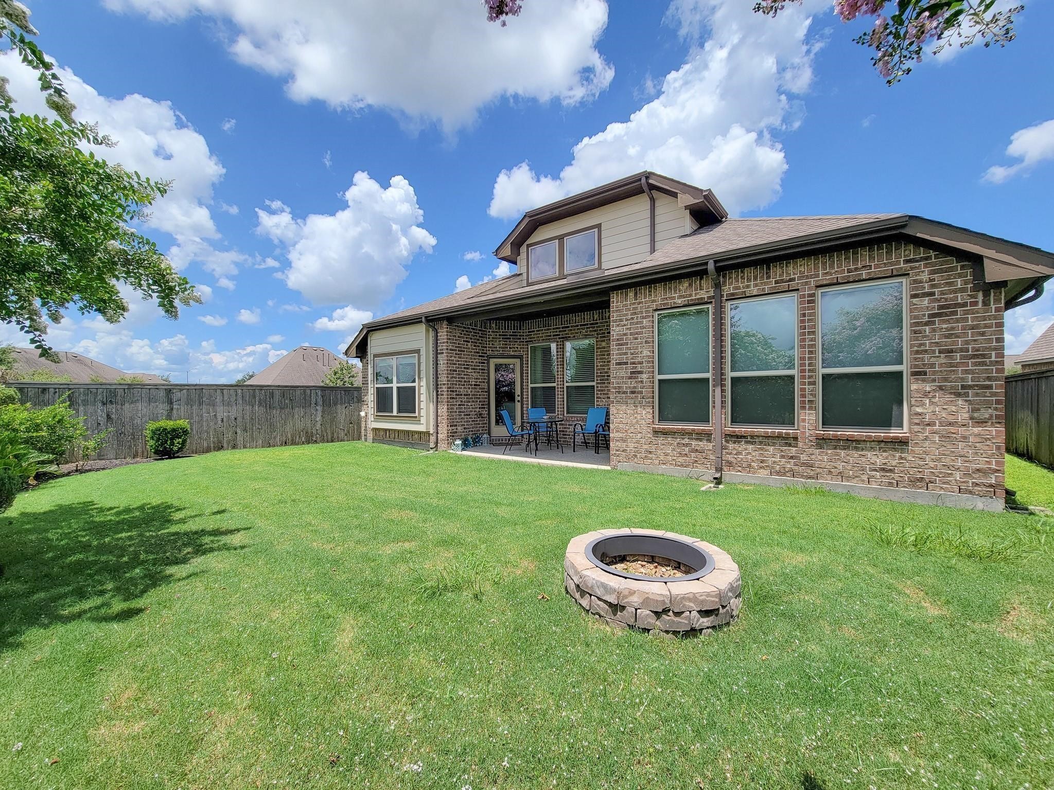 22902 Henderson Row Drive, Richmond, TX 77469