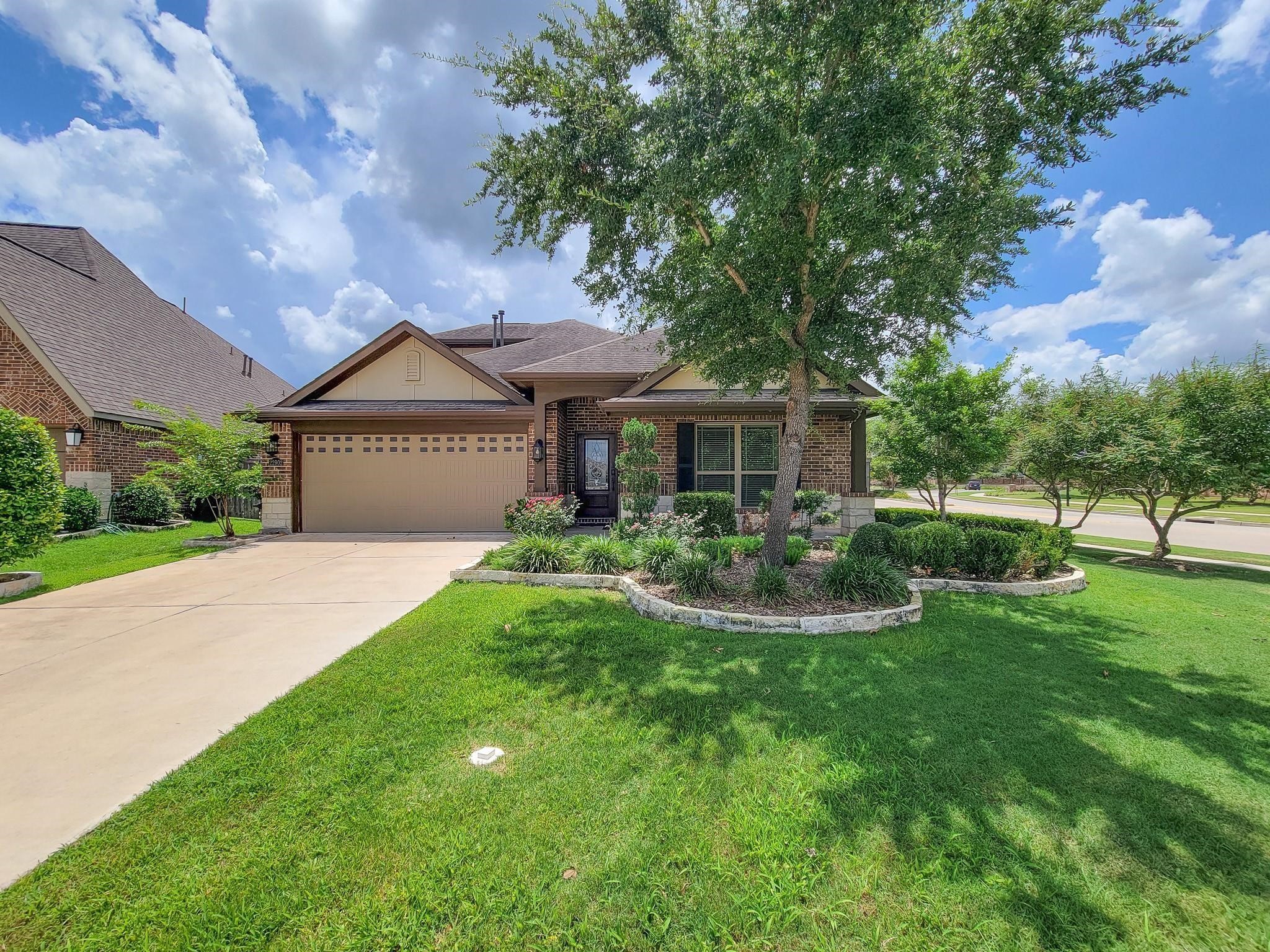22902 Henderson Row Drive, Richmond, TX 77469