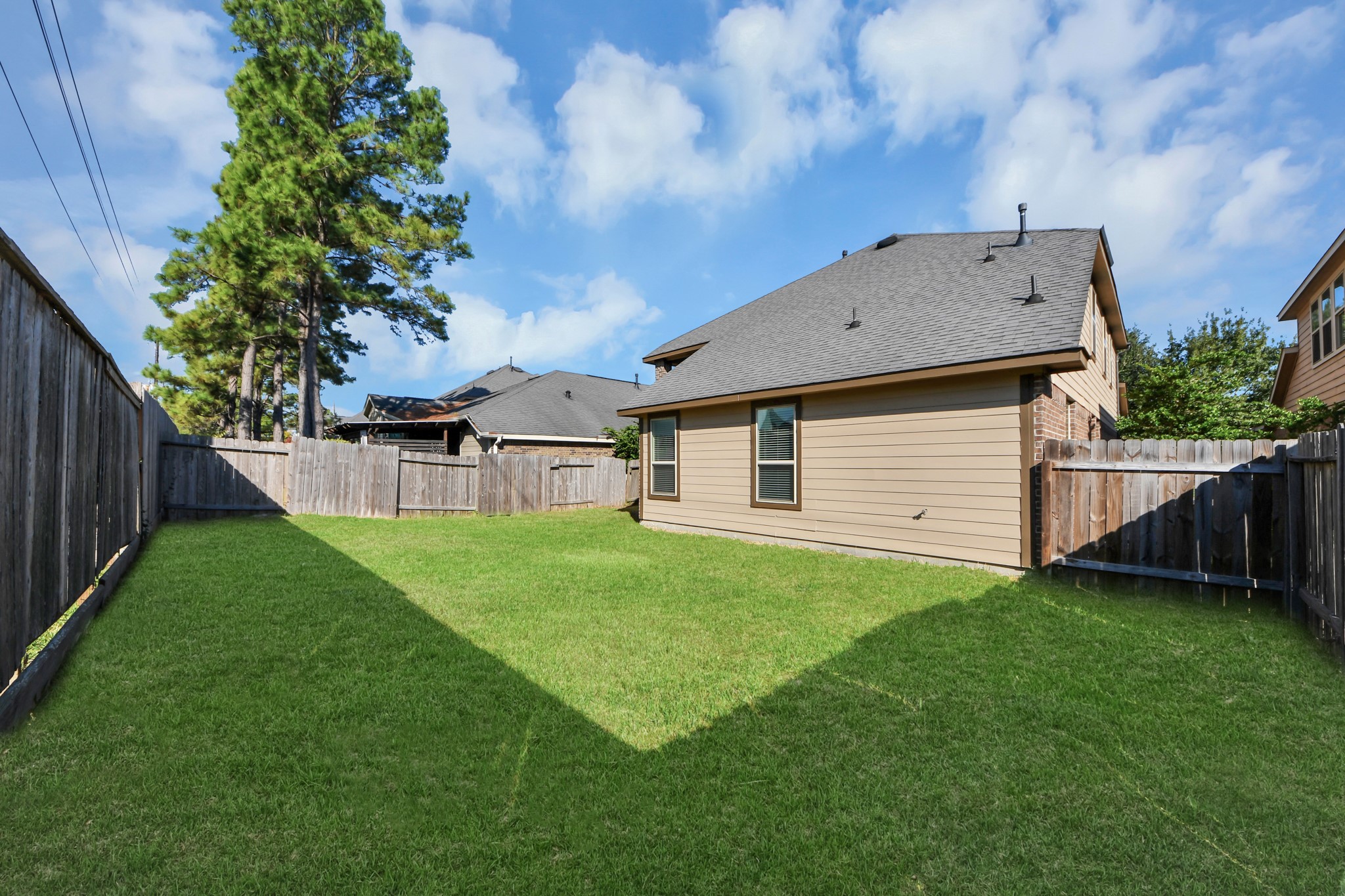 8522 Lighthouse Lake Lane, Humble, TX 77346