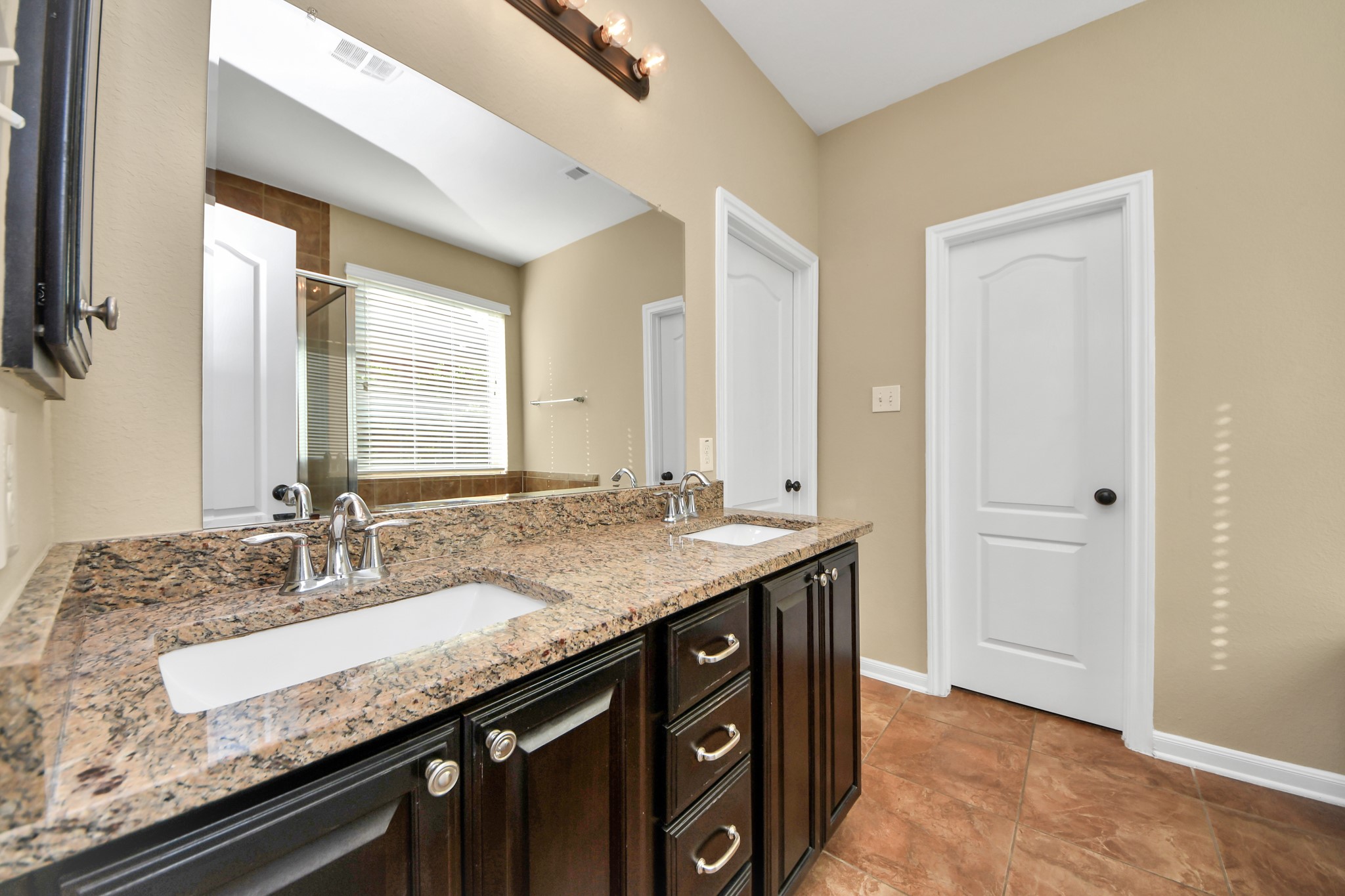 8522 Lighthouse Lake Lane, Humble, TX 77346