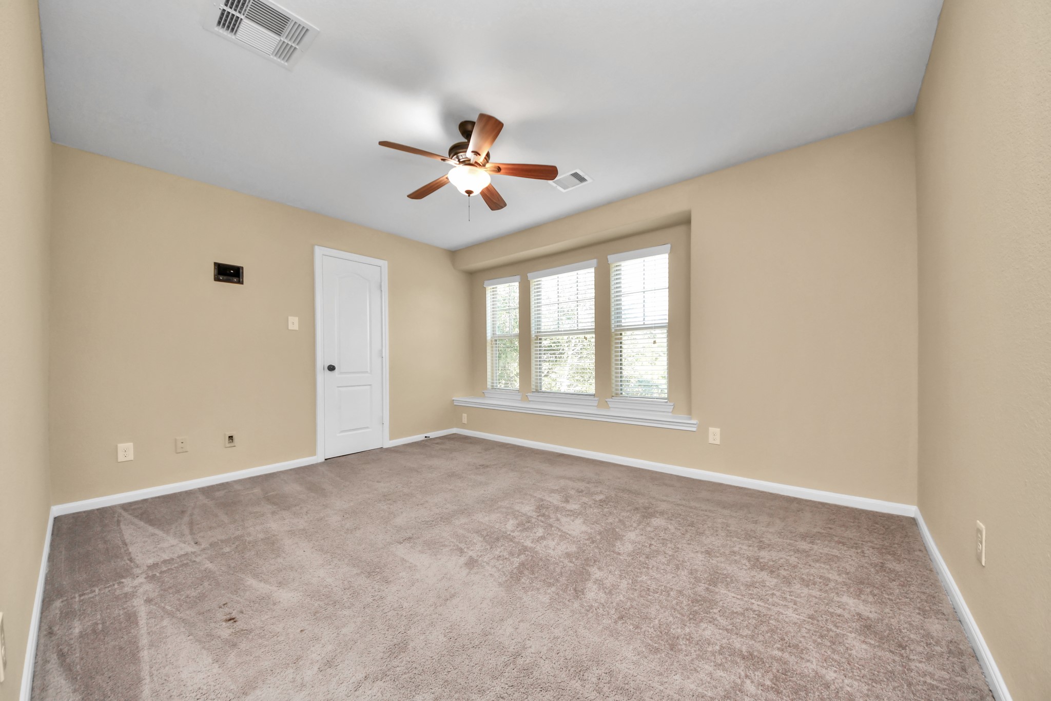 8522 Lighthouse Lake Lane, Humble, TX 77346