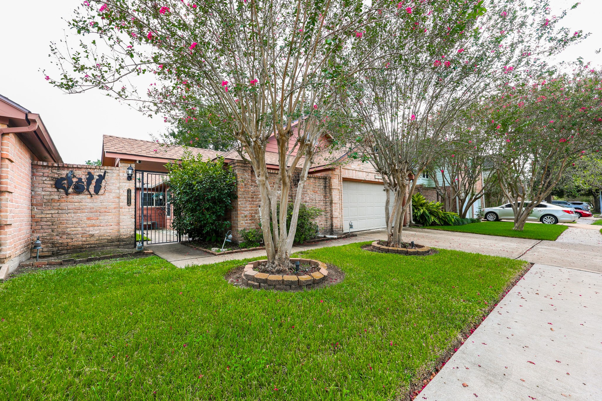 16015 Hidden Acres Drive, Houston, TX 77084 16015 Hidden Acres Drive, Houston, TX 77084