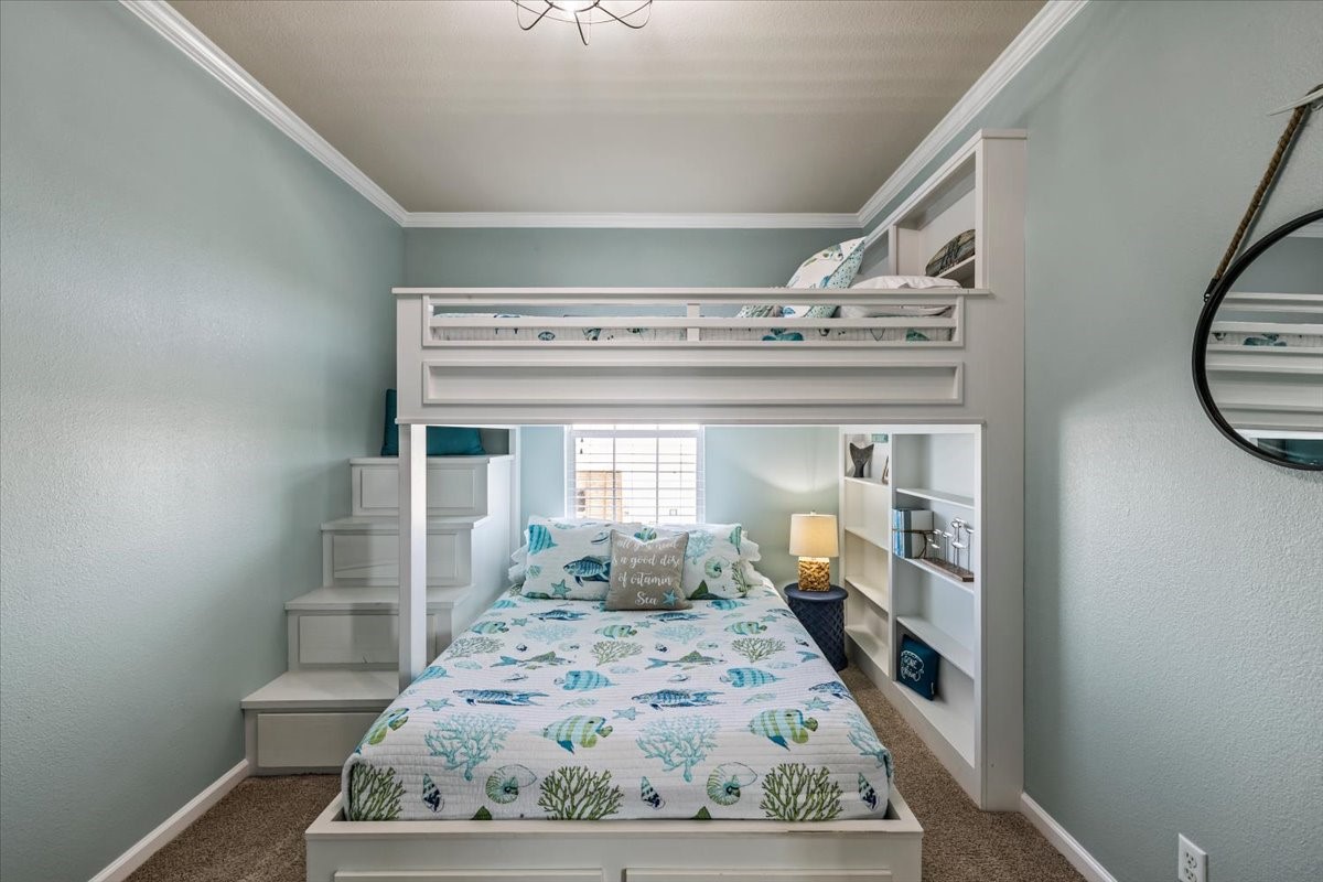 1231 N Stingaree Drive, Crystal Beach, TX 77650