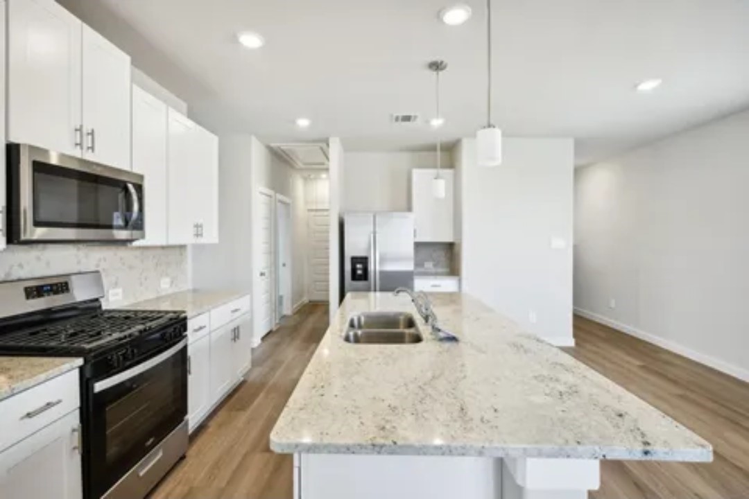 9450 Herons Preserve, Conroe, TX 77385