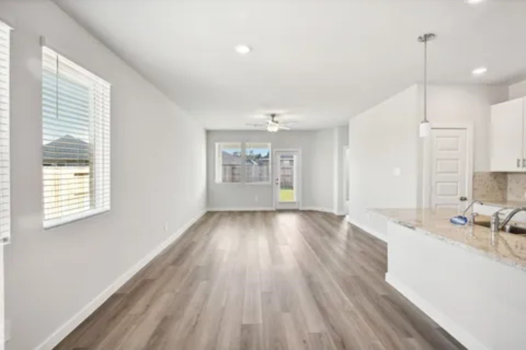 9450 Herons Preserve, Conroe, TX 77385