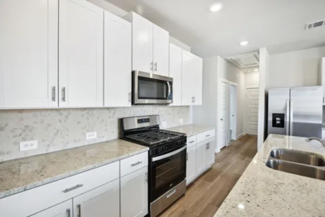 9450 Herons Preserve, Conroe, TX 77385