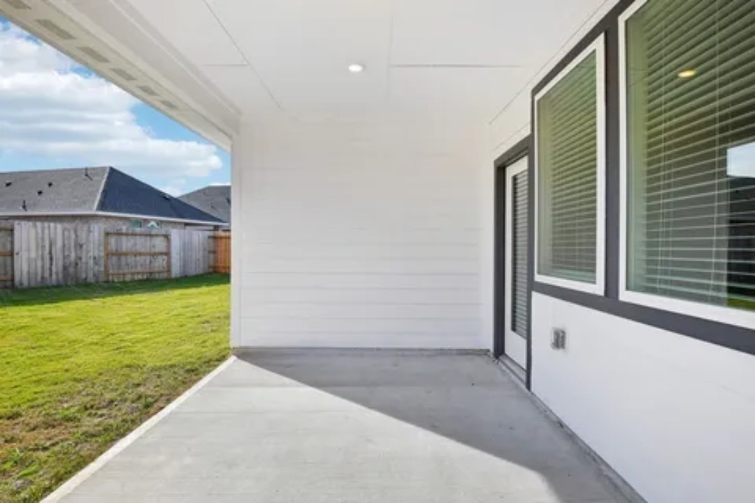 9450 Herons Preserve, Conroe, TX 77385