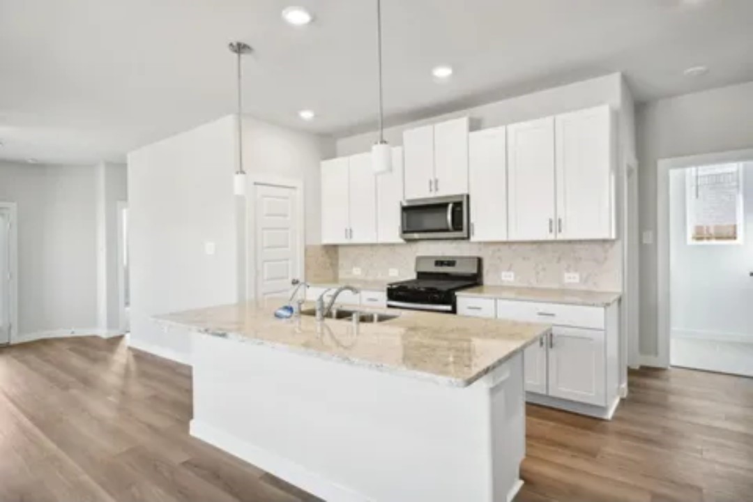 9450 Herons Preserve, Conroe, TX 77385
