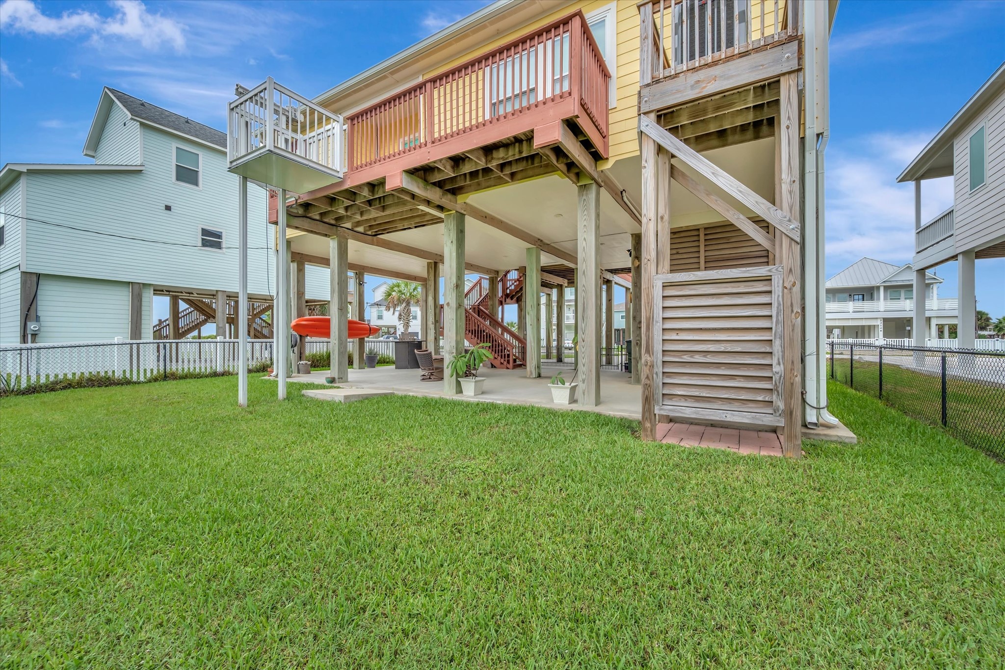 23111 Miramar Circle, Galveston, TX 77554
