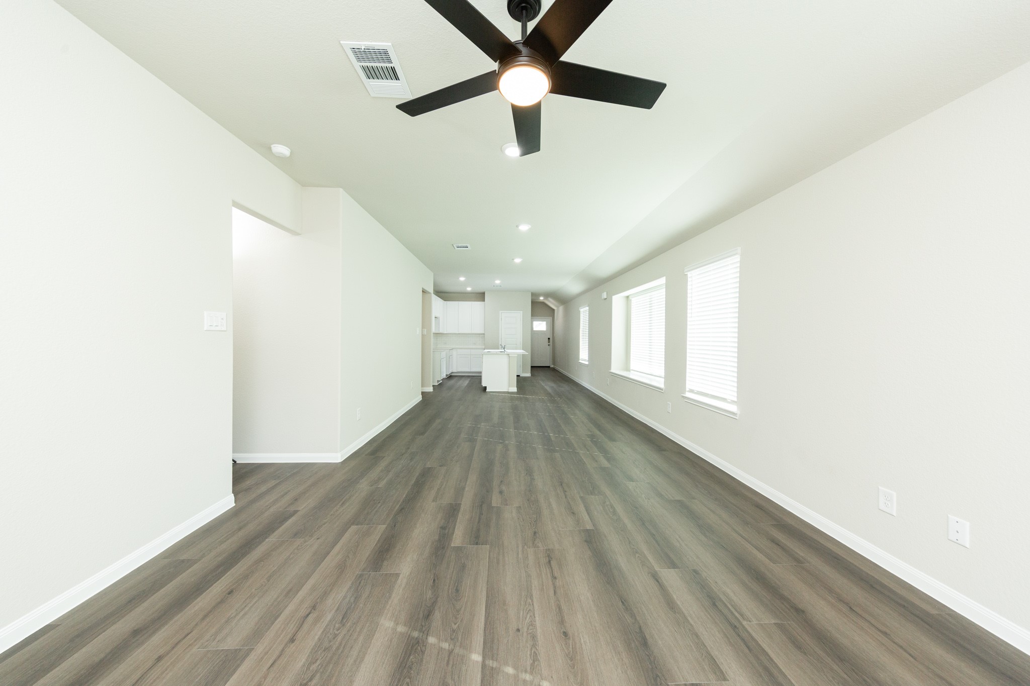 9213 Crestone Peak Drive, Willis, TX 77318 9213 Crestone Peak Drive, Willis, TX 77318