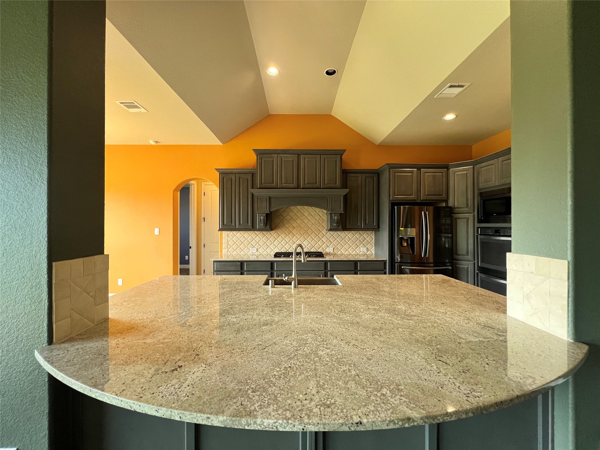 40636 Damuth Drive, Magnolia, TX 77354