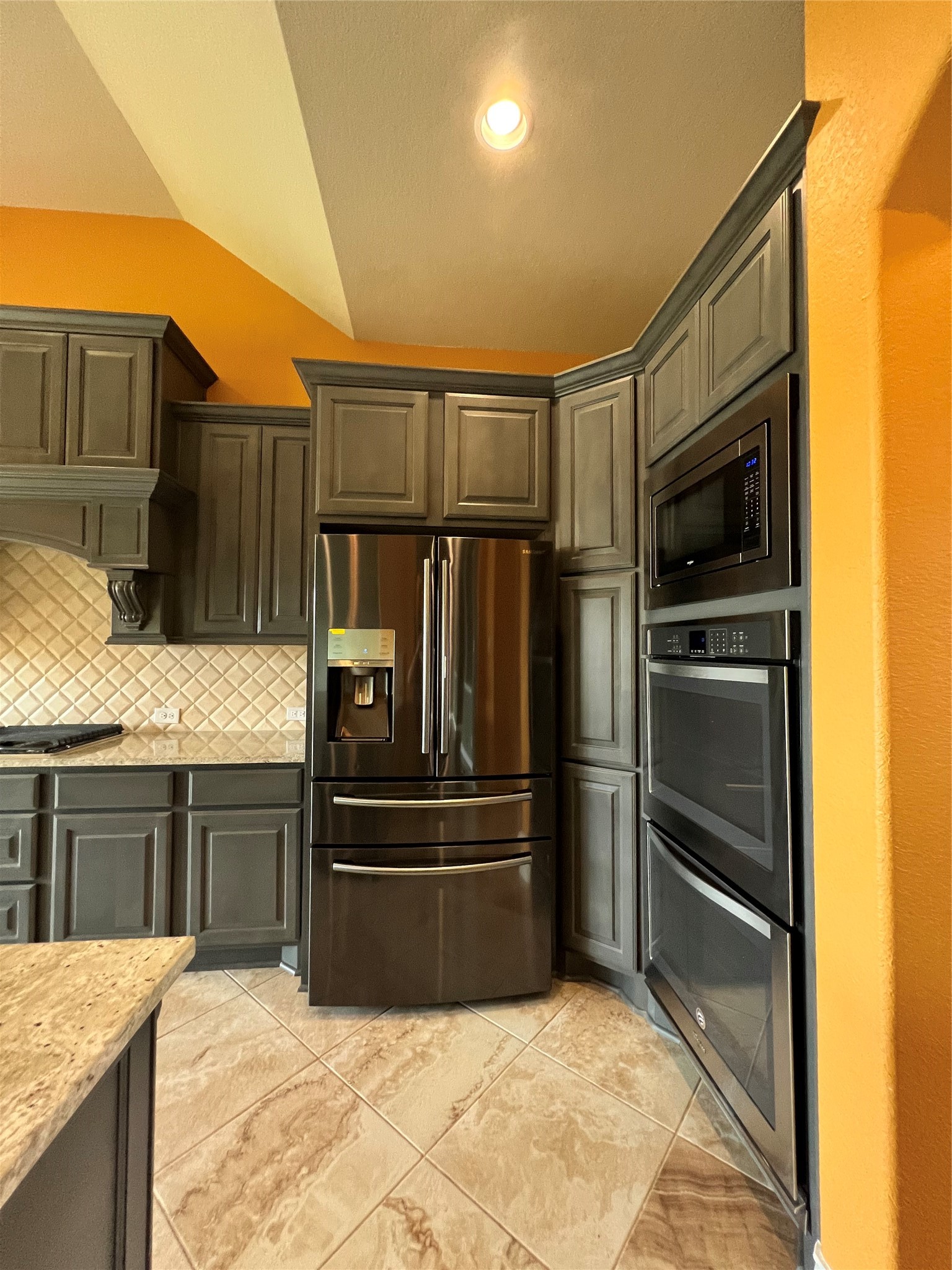 40636 Damuth Drive, Magnolia, TX 77354