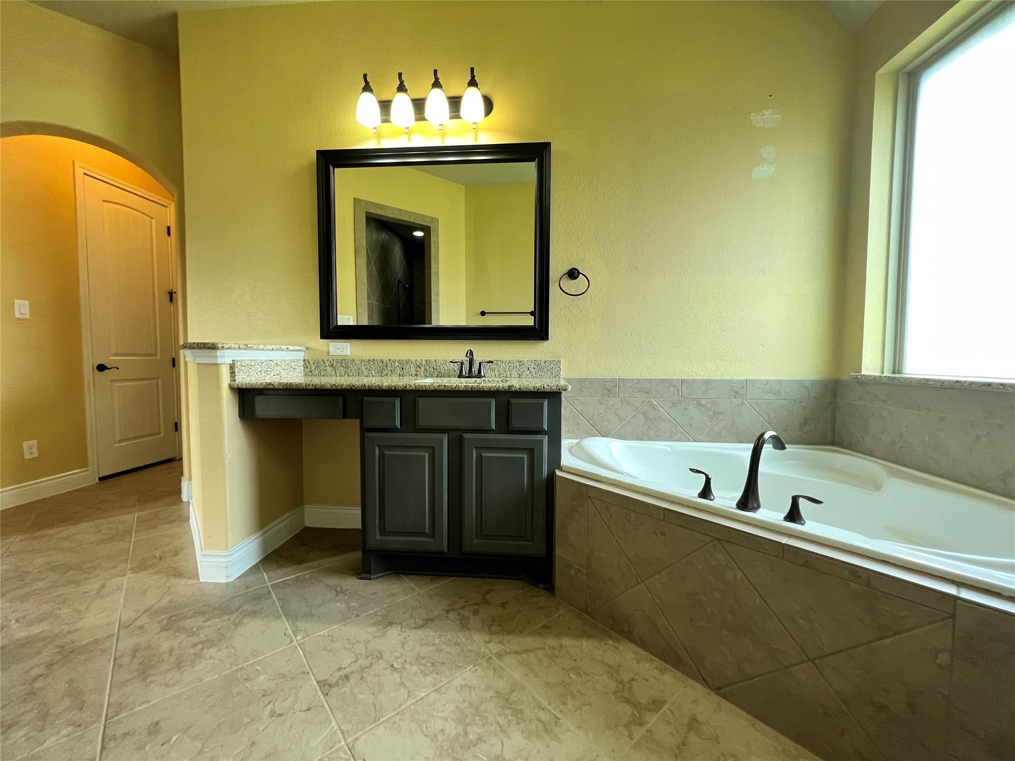 40636 Damuth Drive, Magnolia, TX 77354