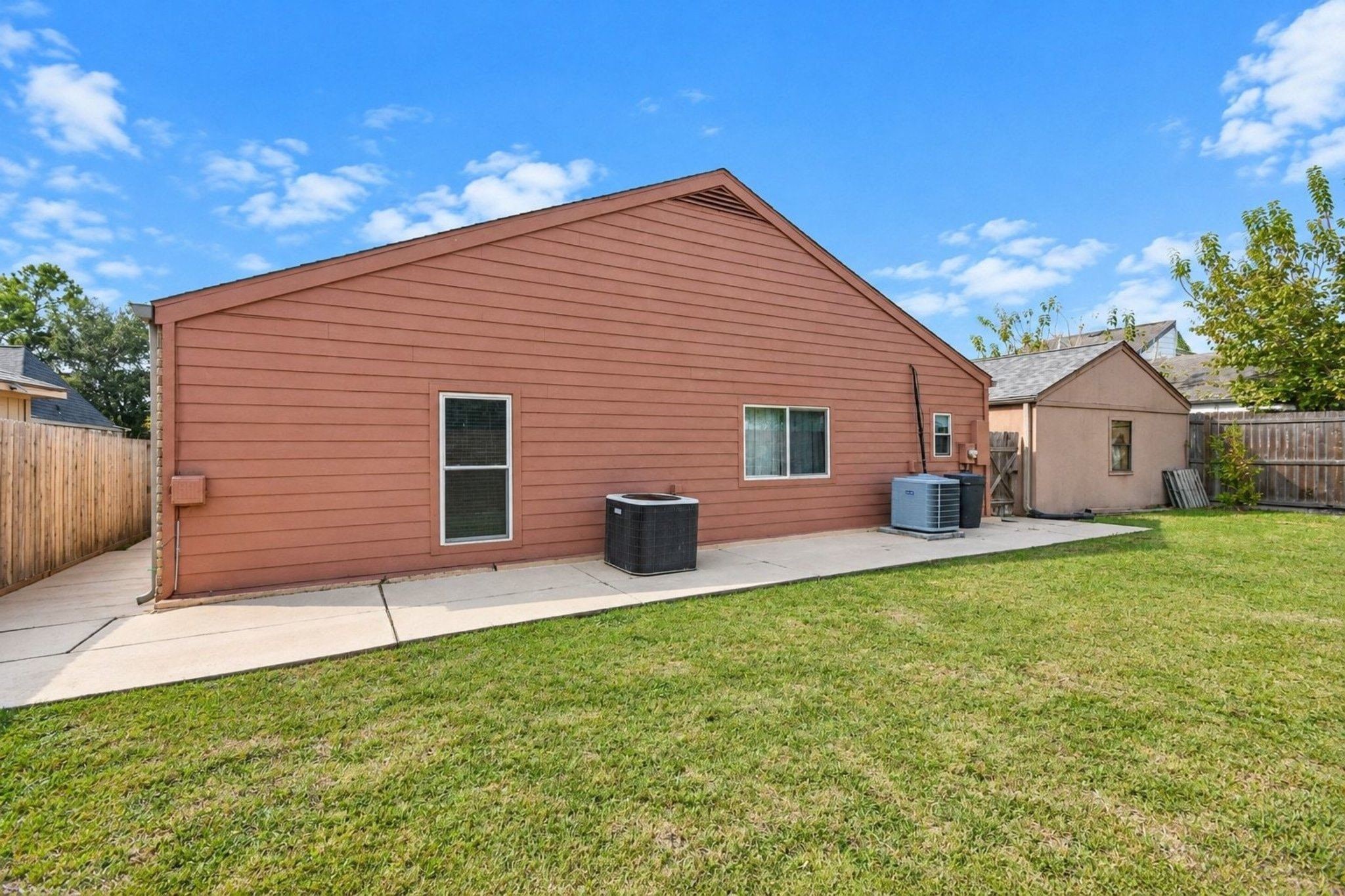 11811 Pepperdine Lane, Houston, TX 77071